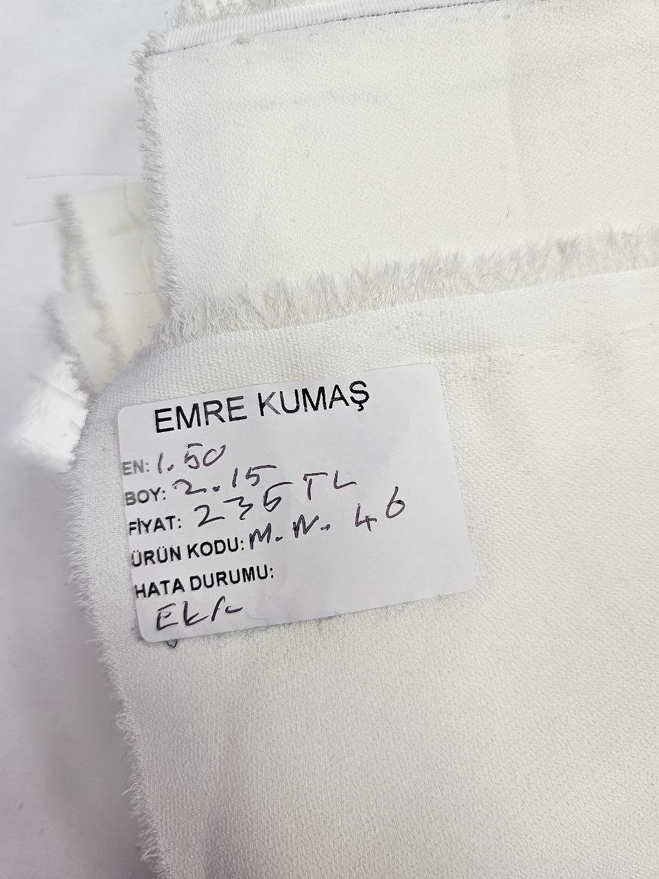 Ekru Renk Krep Kumaş