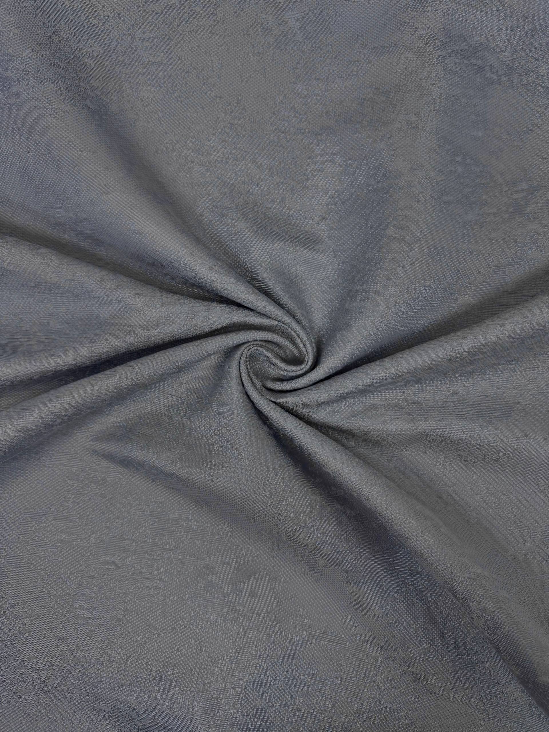 Gri Bulut Desen Dertsiz Masa Örtüsü Kumaşı