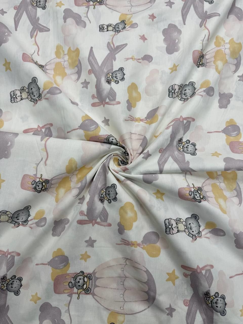 Pembe Uçak Desenli Nevresimlik Poplin Kumaş