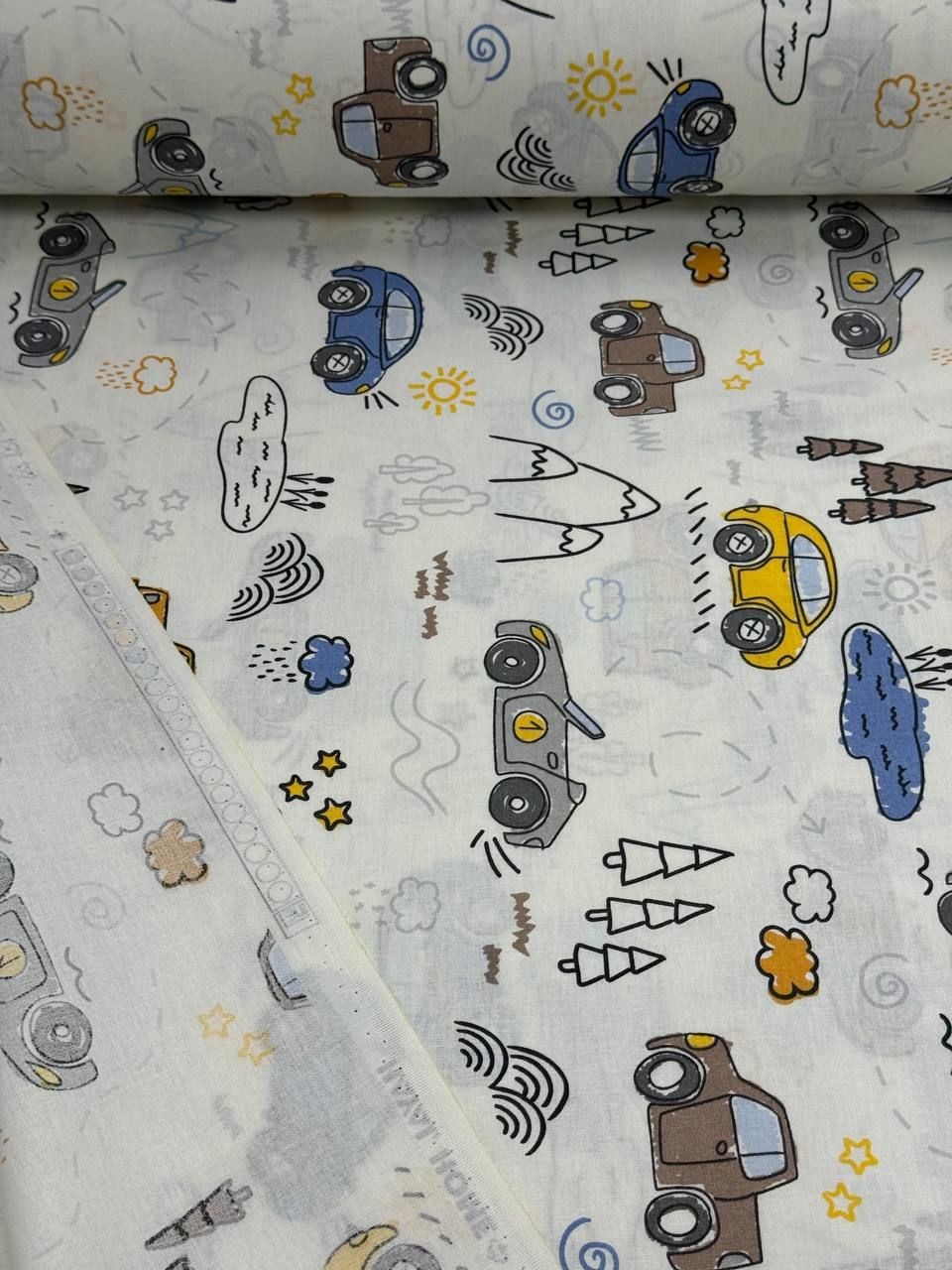 Renkli Araba Desen Nevresimlik Poplin Kumaş