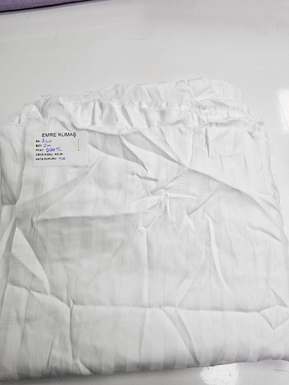 Optik Beyaz Çizgili Pamuk Saten 