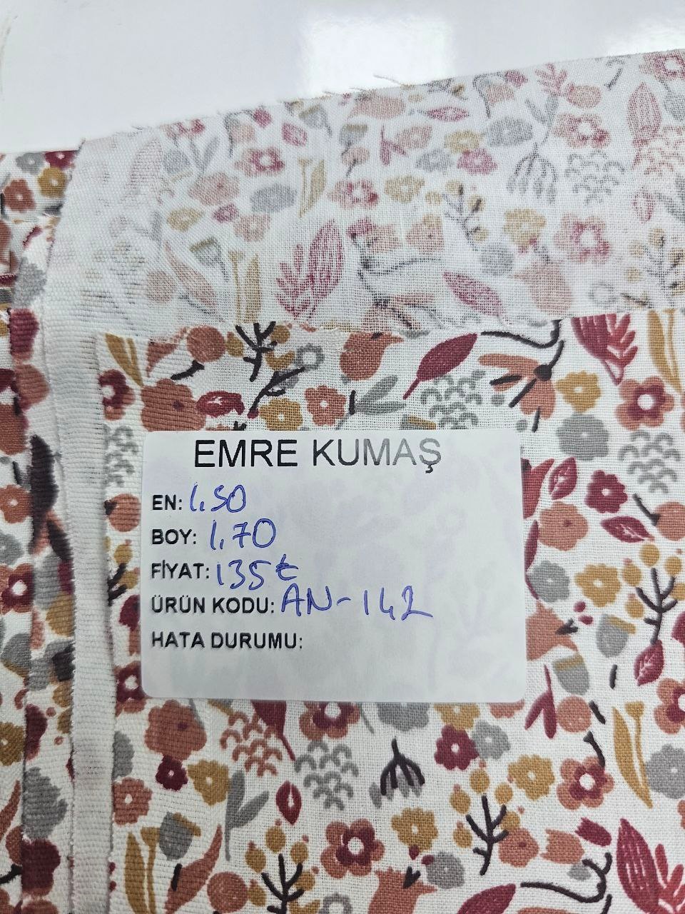 Mini Çiçek Desenli Giyimlik Poplin Kumaş