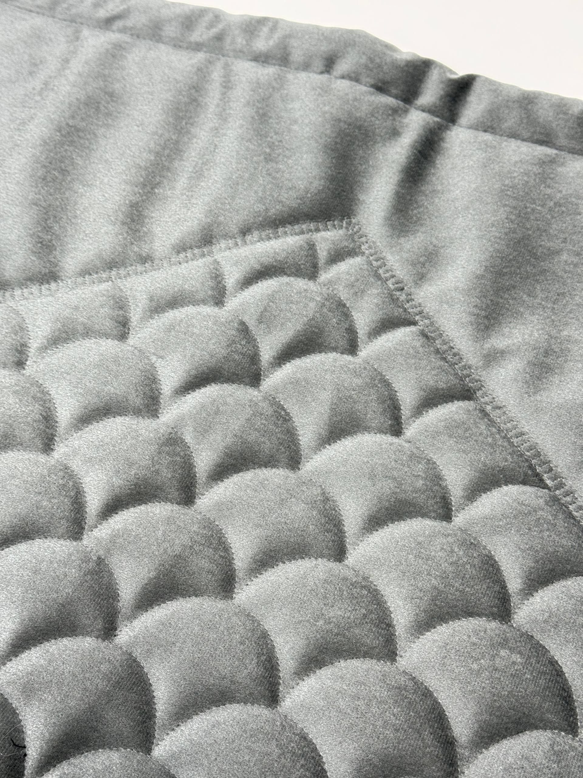 Gold Embroidered Velvet Prayer Rug