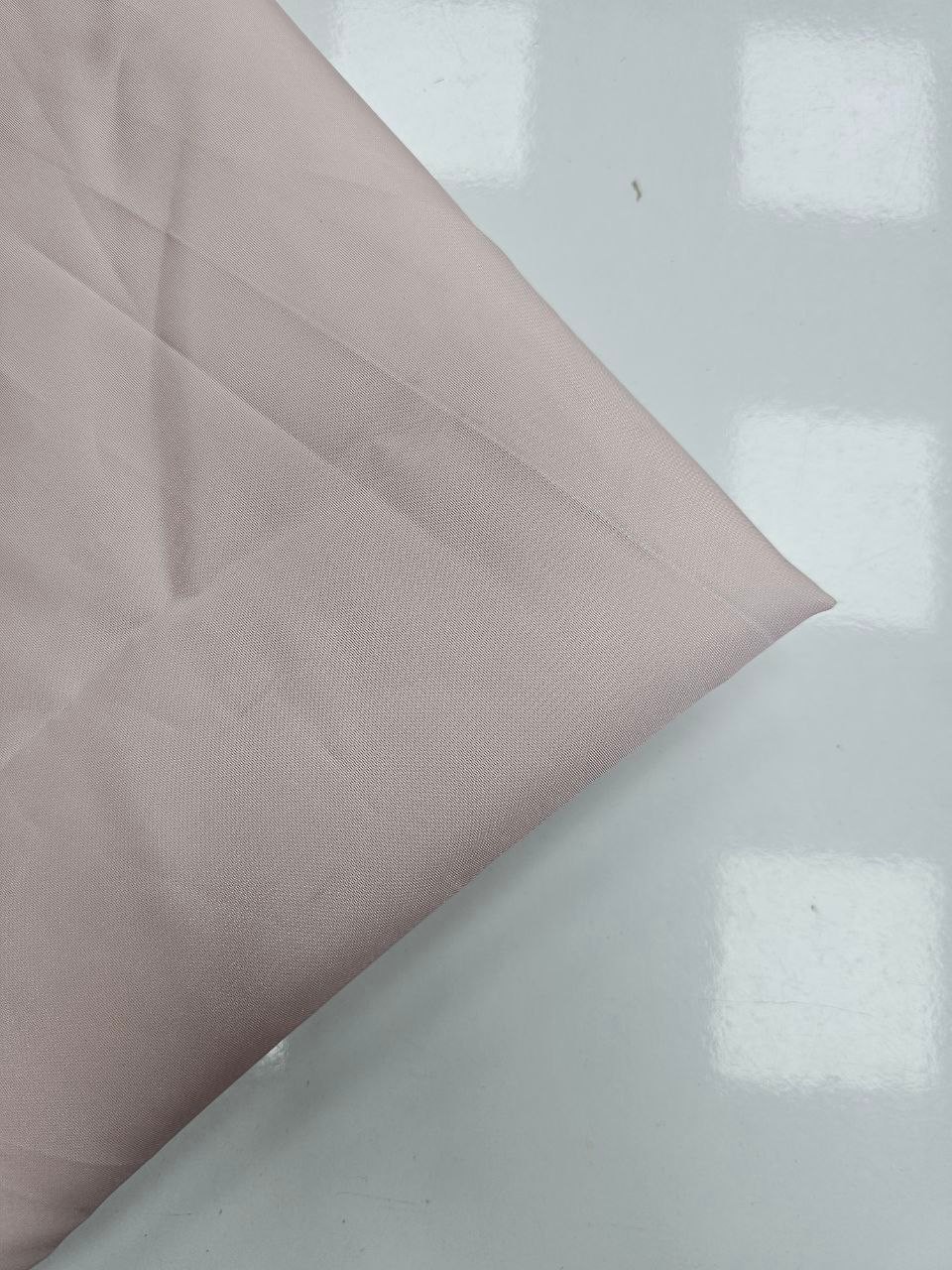 Toz Pembe Renk Tafta Kumaş