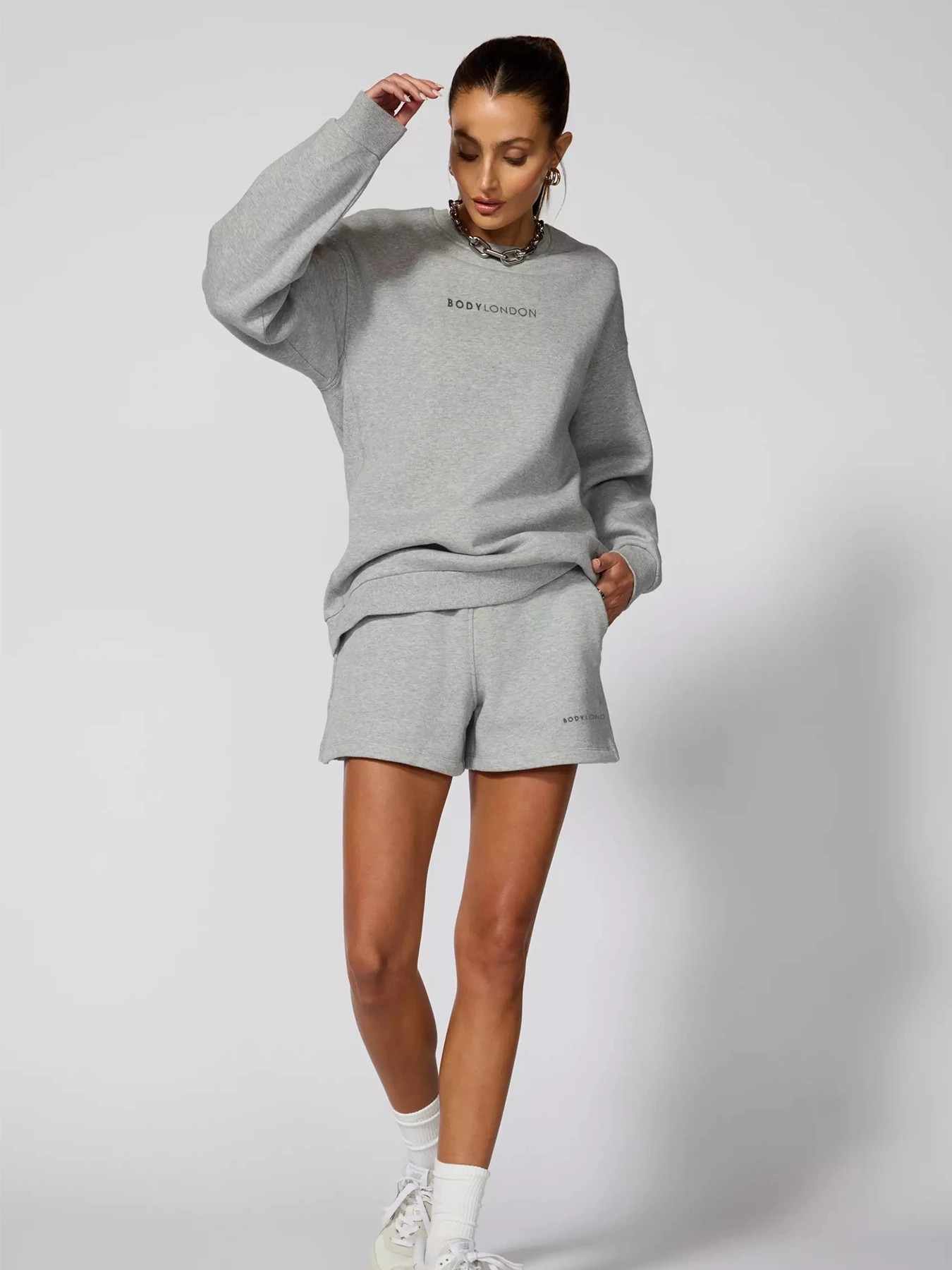 BodyLondon Rahat Sweatshirt ve Şort Takımı