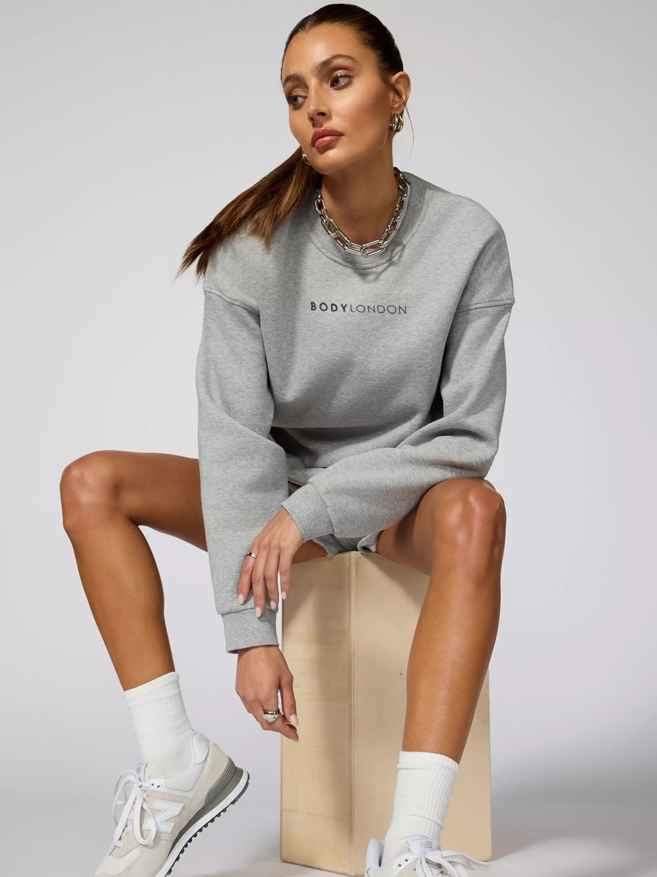 BodyLondon Relaxed Fit Sweatshirt (Light Grey)