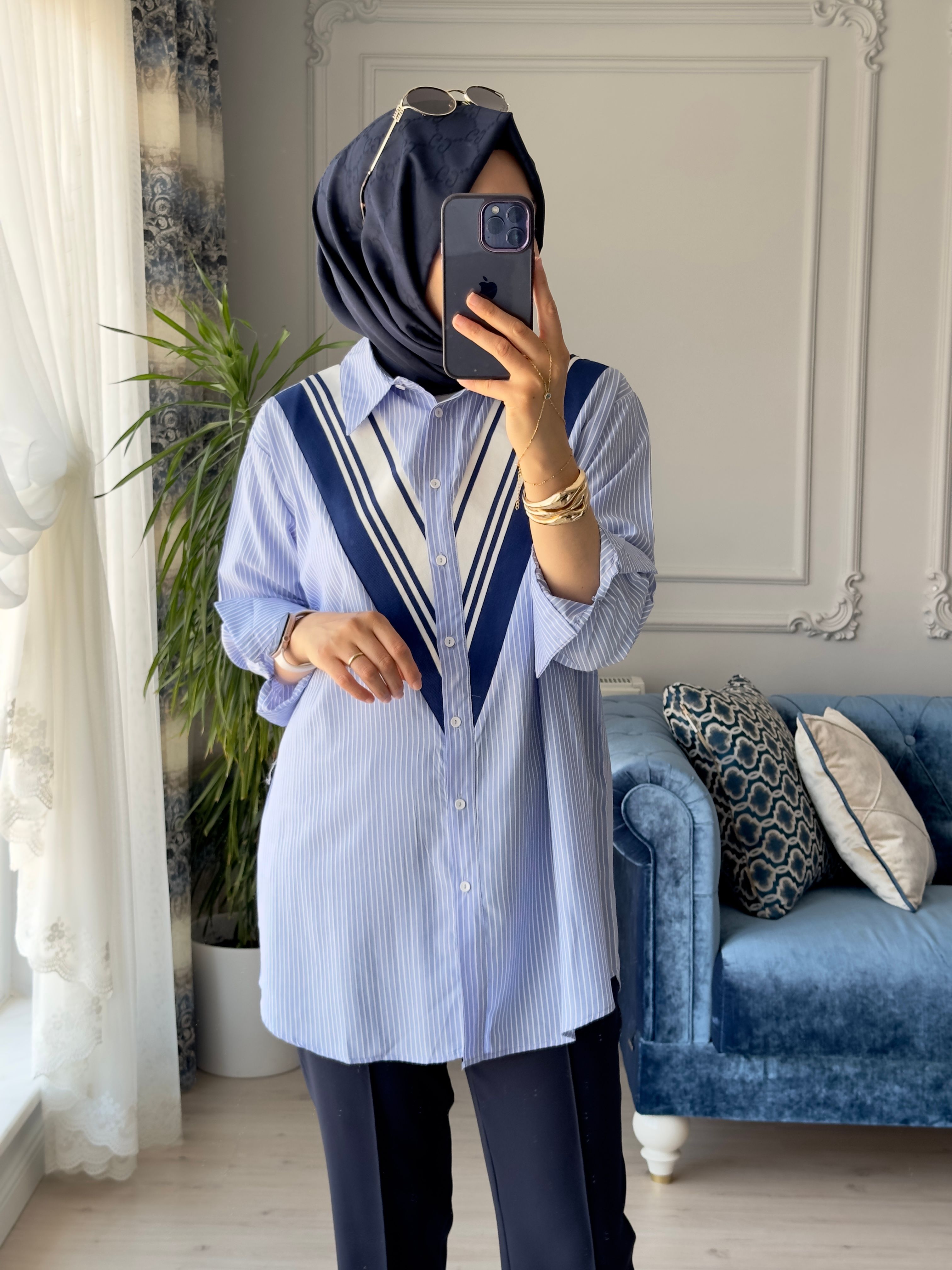 Sweatshirt Yaka Detaylı Gömlek
