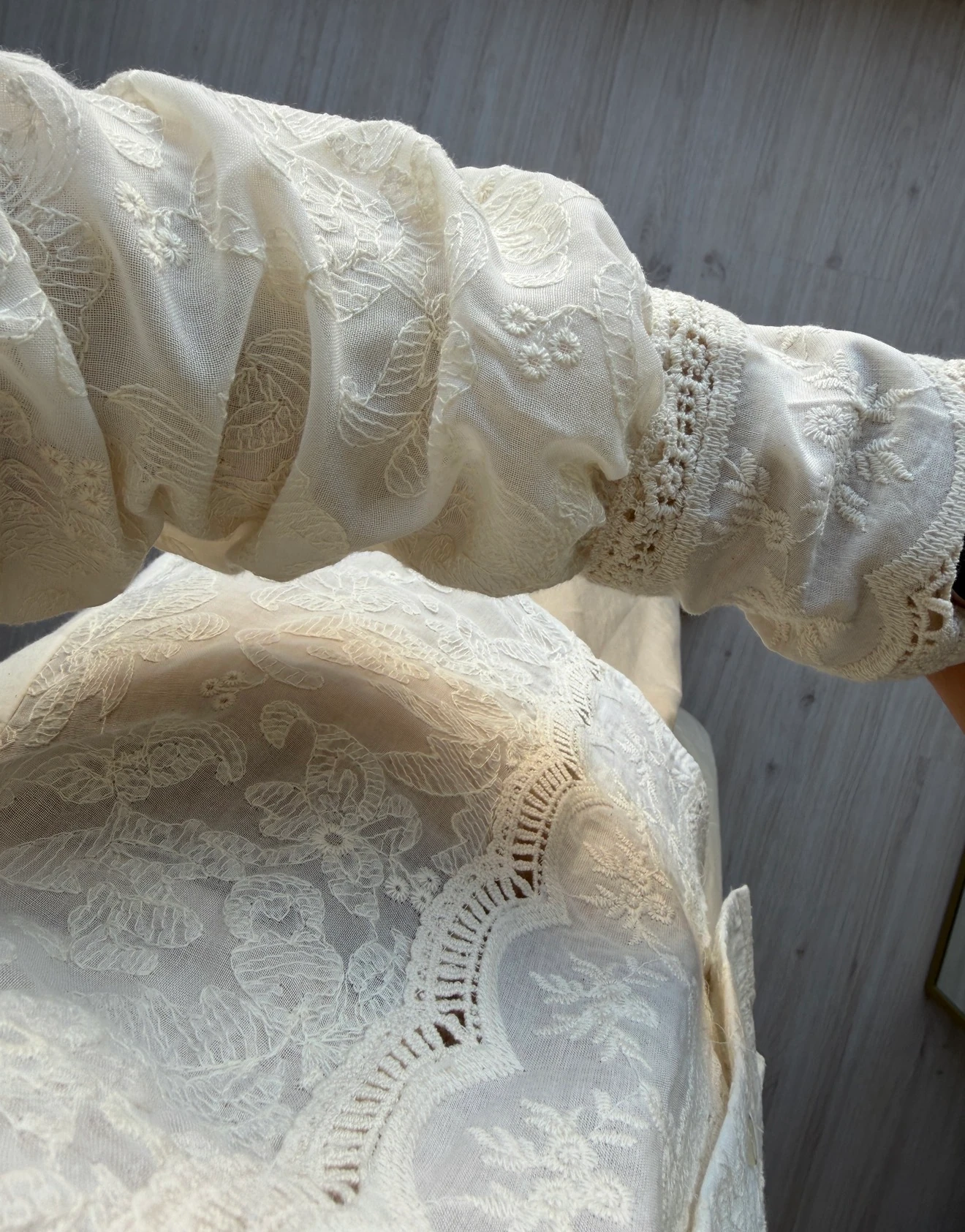 Fistolu Gömlek Krem