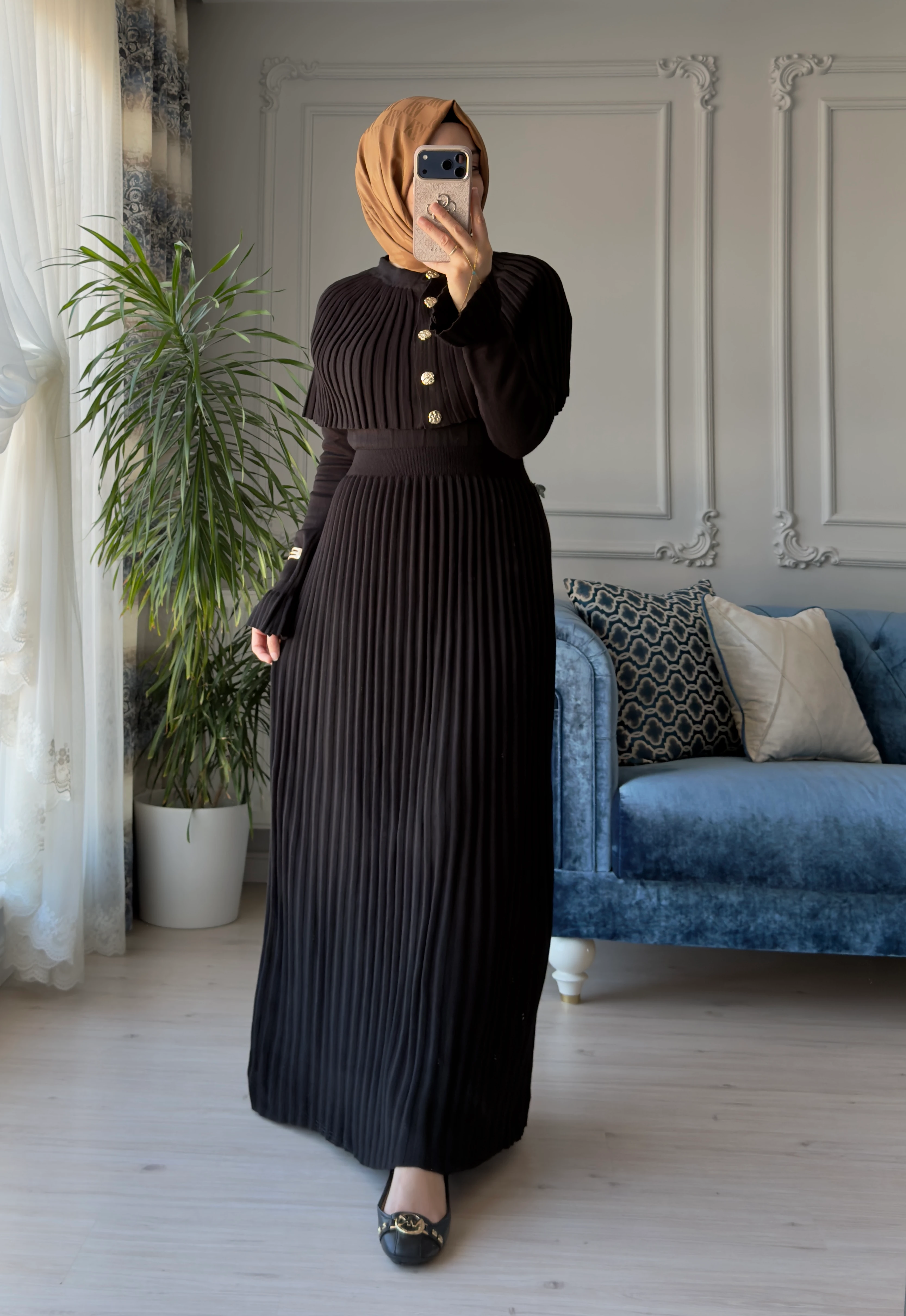 Afra Piliseli Elbise Siyah