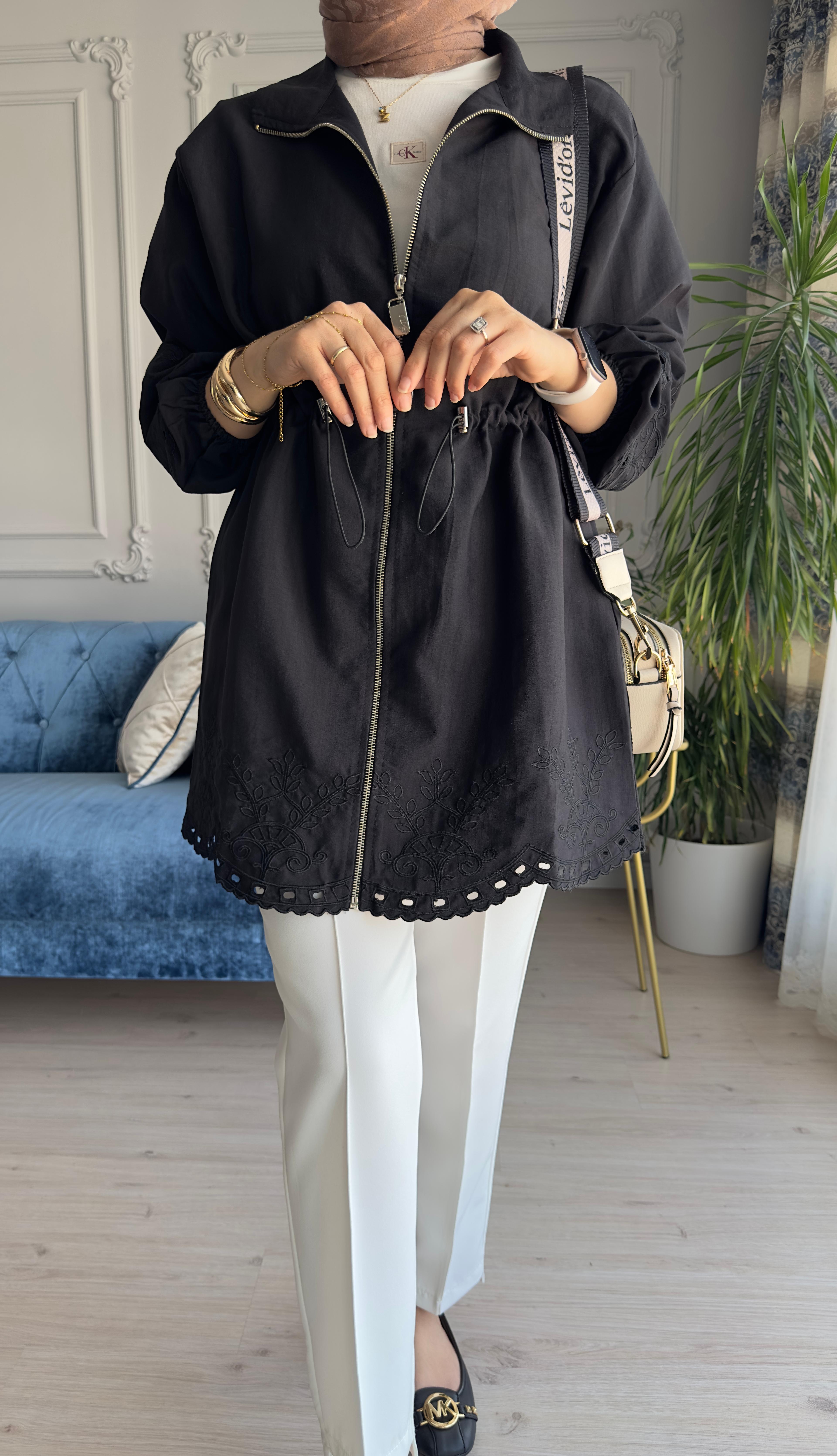 Helen Nakışlı Ceket Siyah