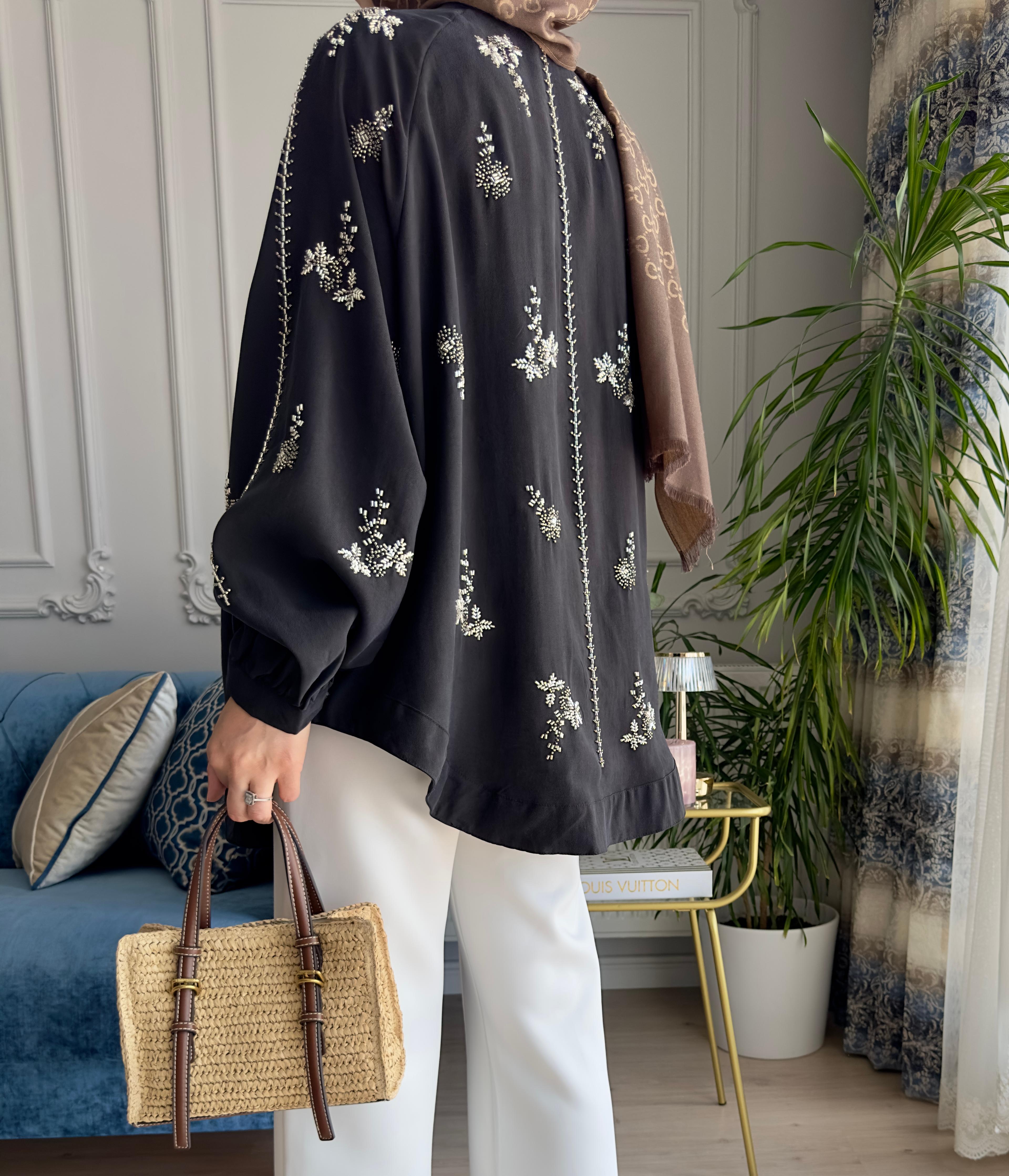 Boncuk İşlemeli Kimono Siyah