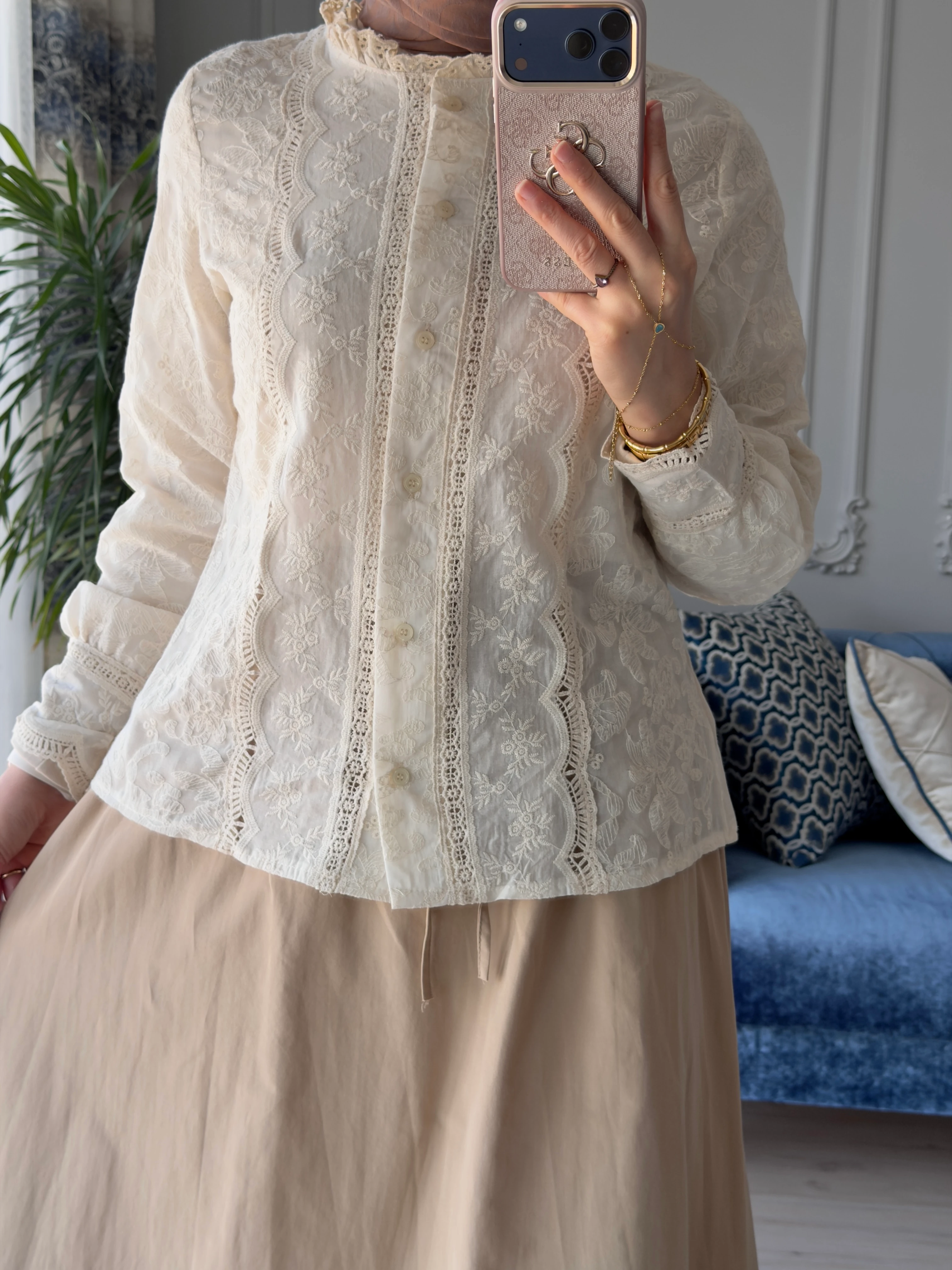 Fistolu Gömlek Krem