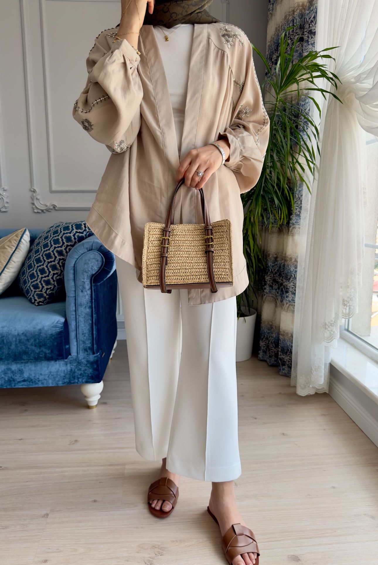 Boncuk İşlemeli Kimono Bej