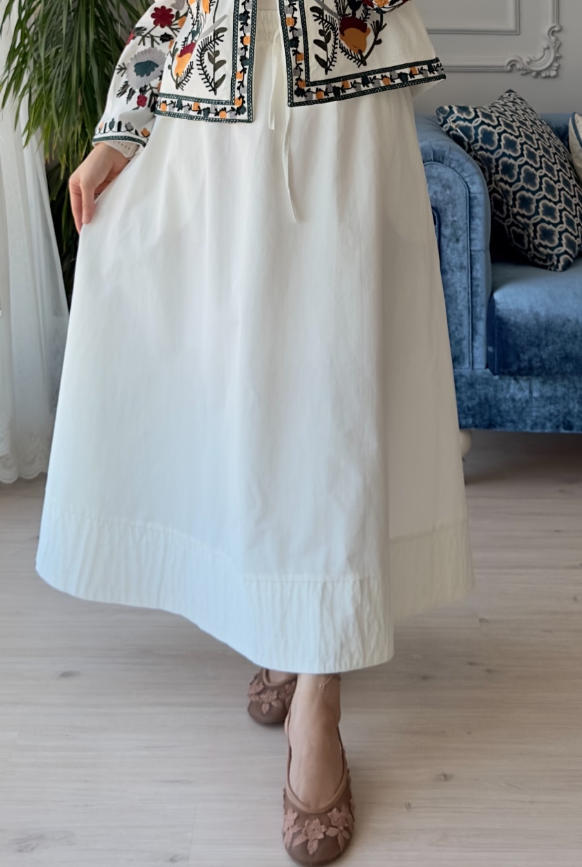 Gabardin Kloş Etek Beyaz 