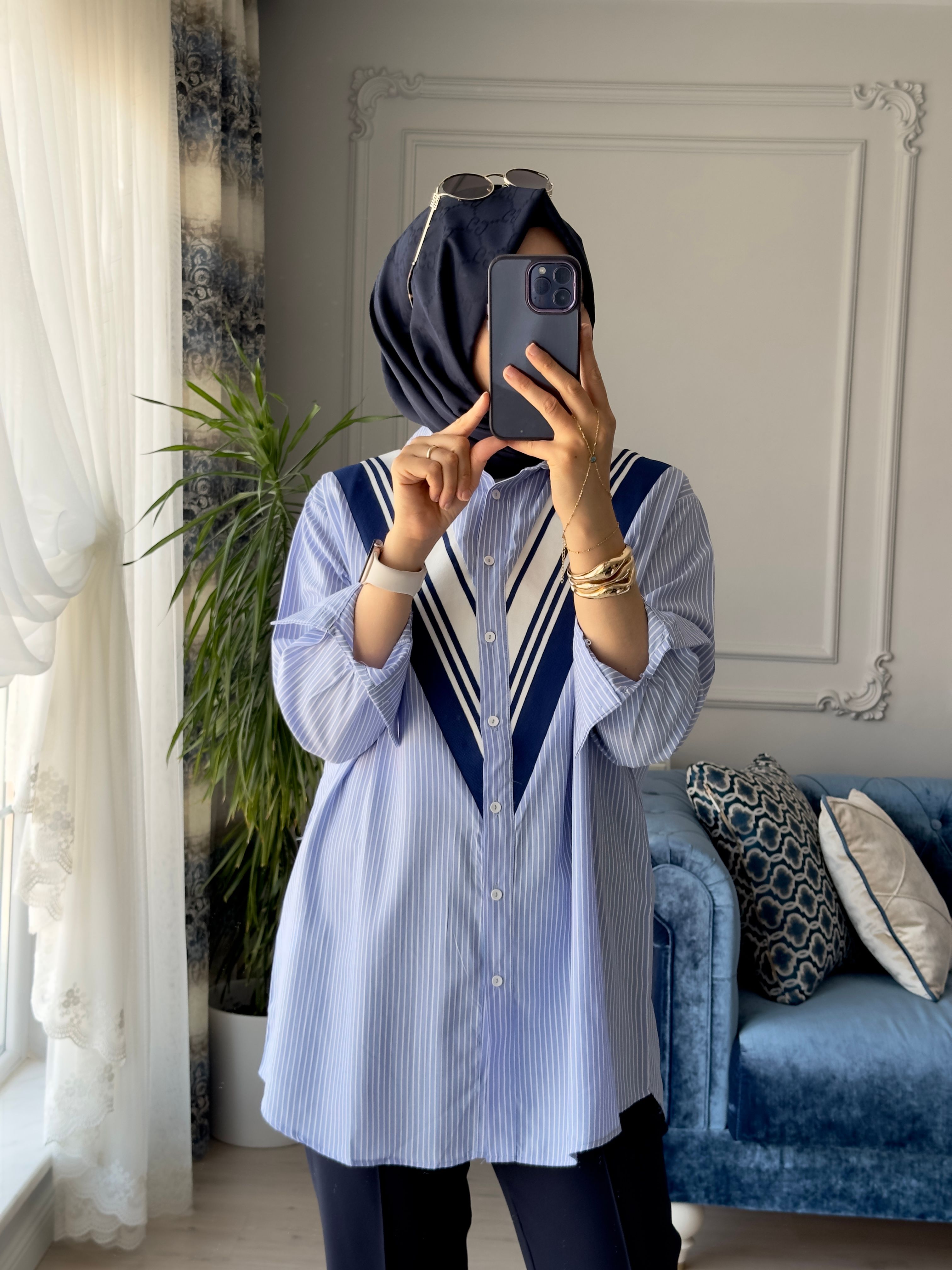Sweatshirt Yaka Detaylı Gömlek