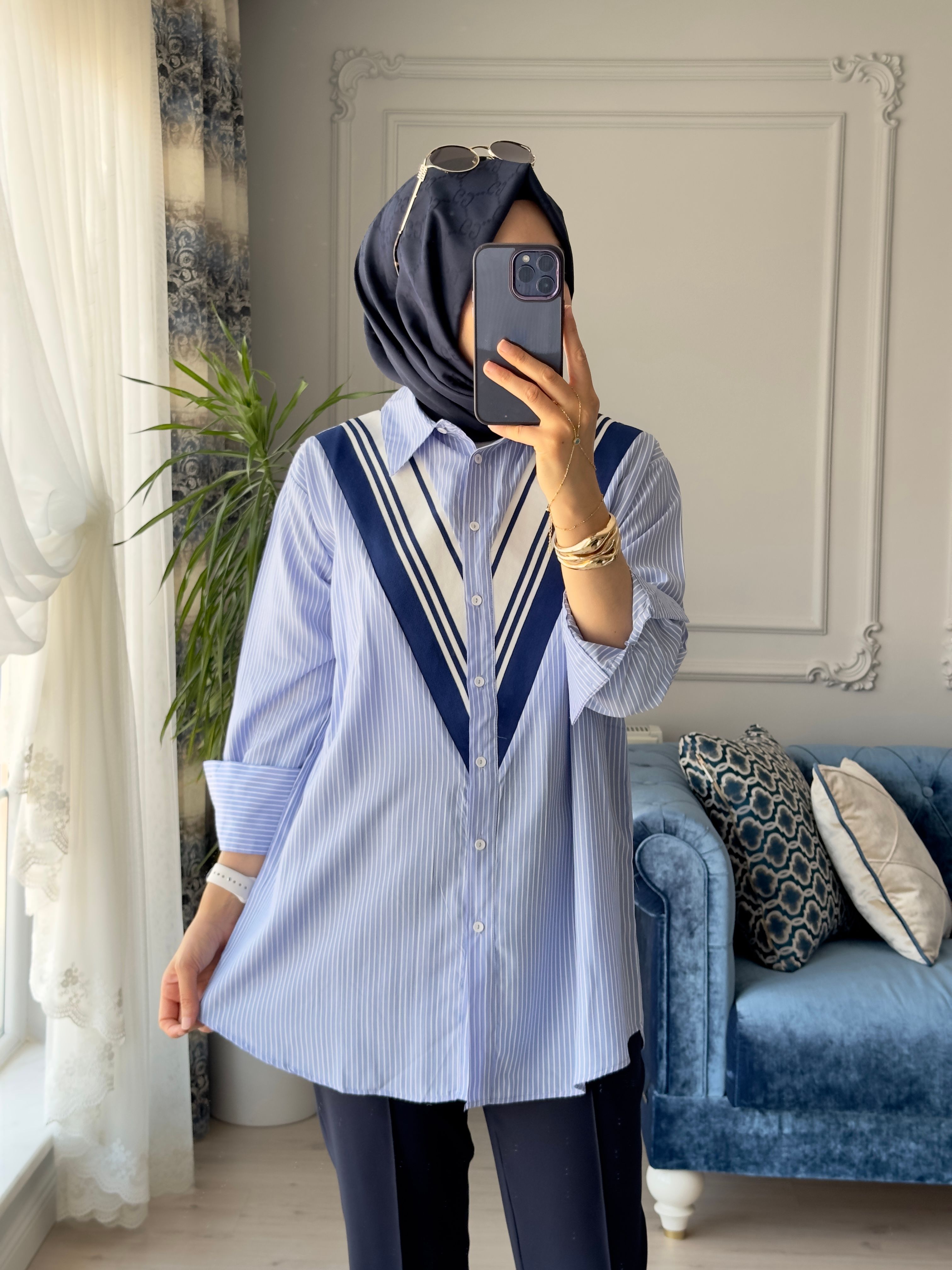 Sweatshirt Yaka Detaylı Gömlek