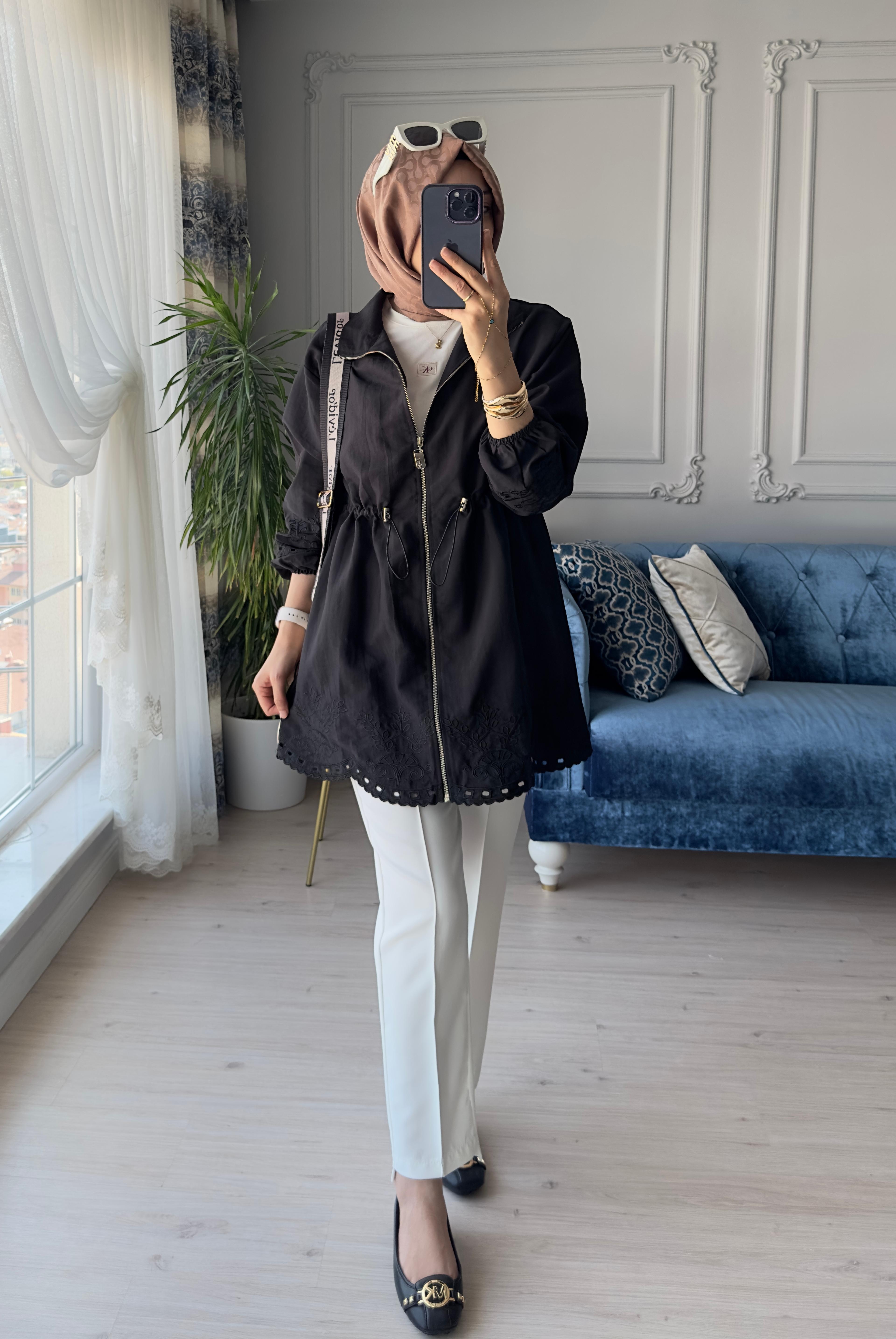 Helen Nakışlı Ceket Siyah