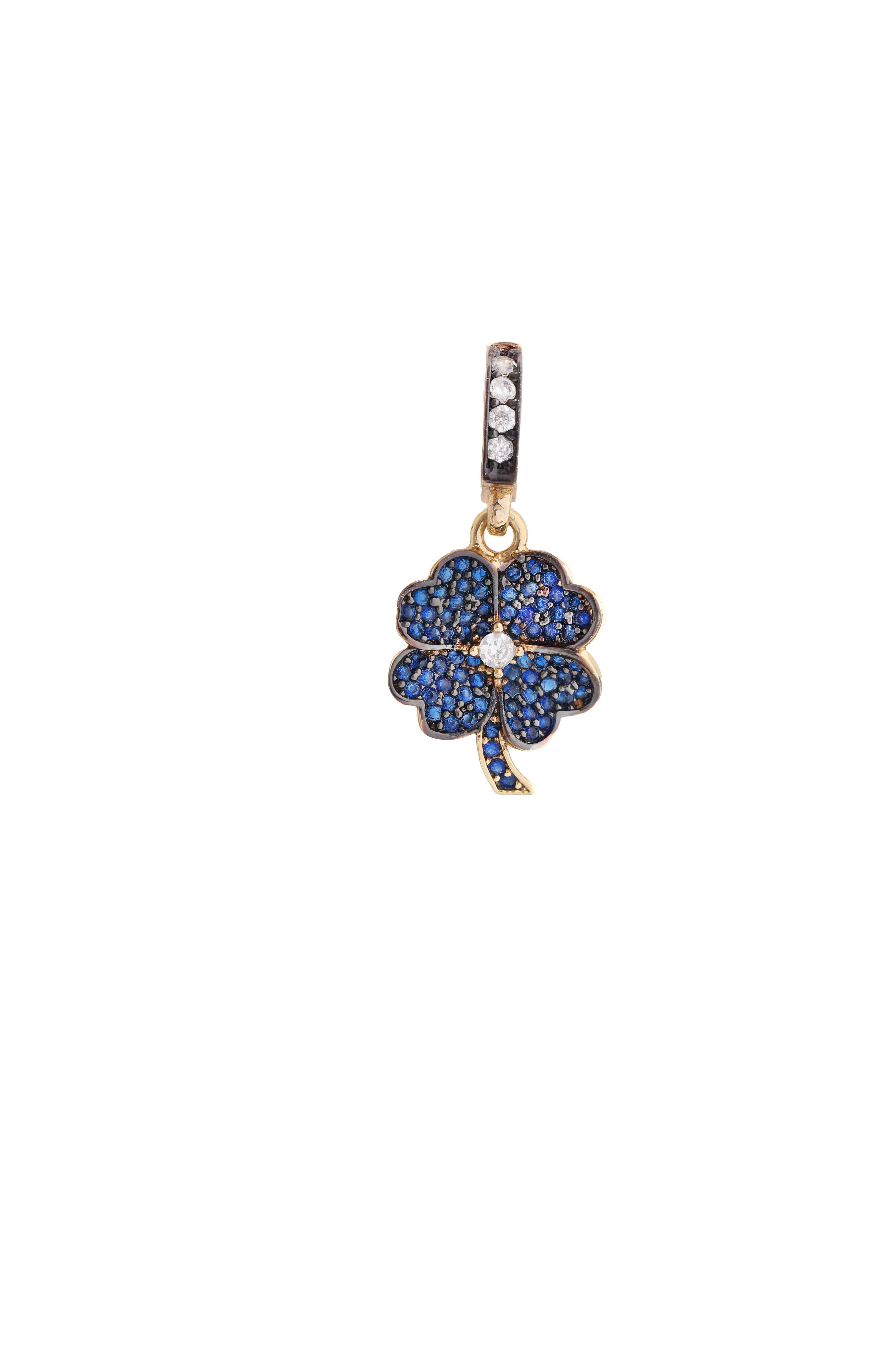 Mini Yonca Charm