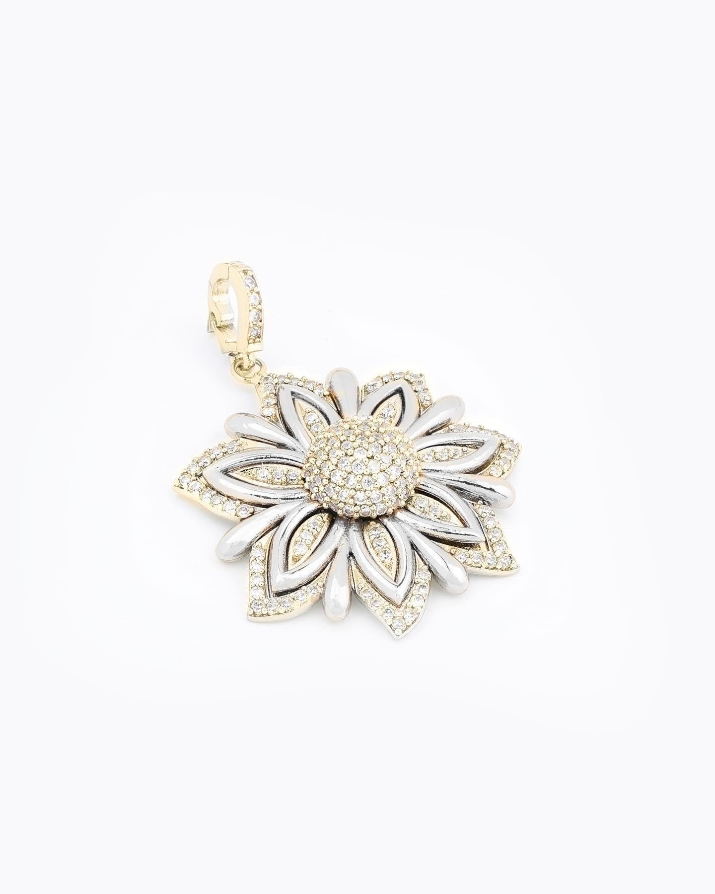 Lotus Çiçeği Kolye Ucu
