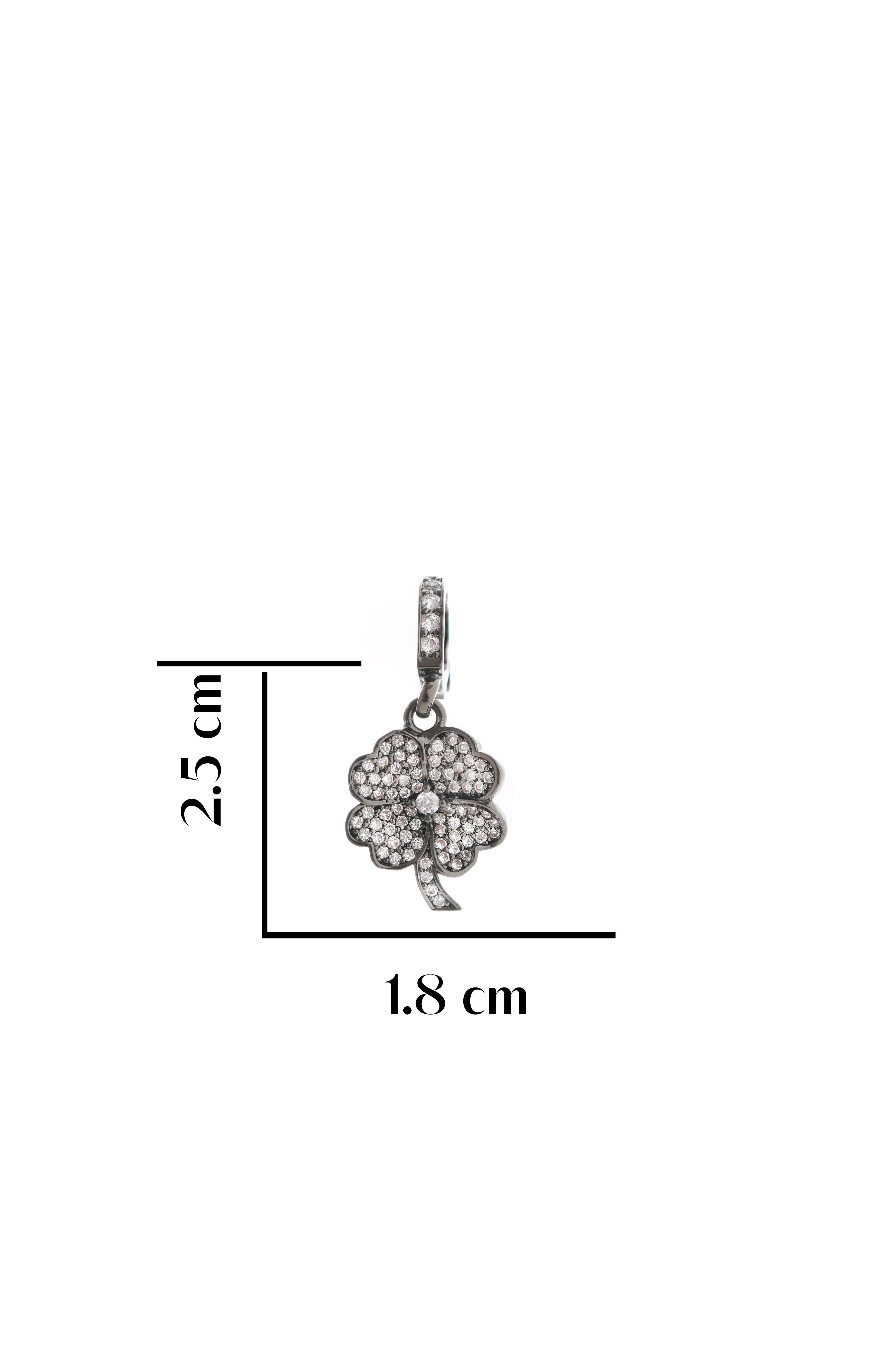 Mini Yonca Charm