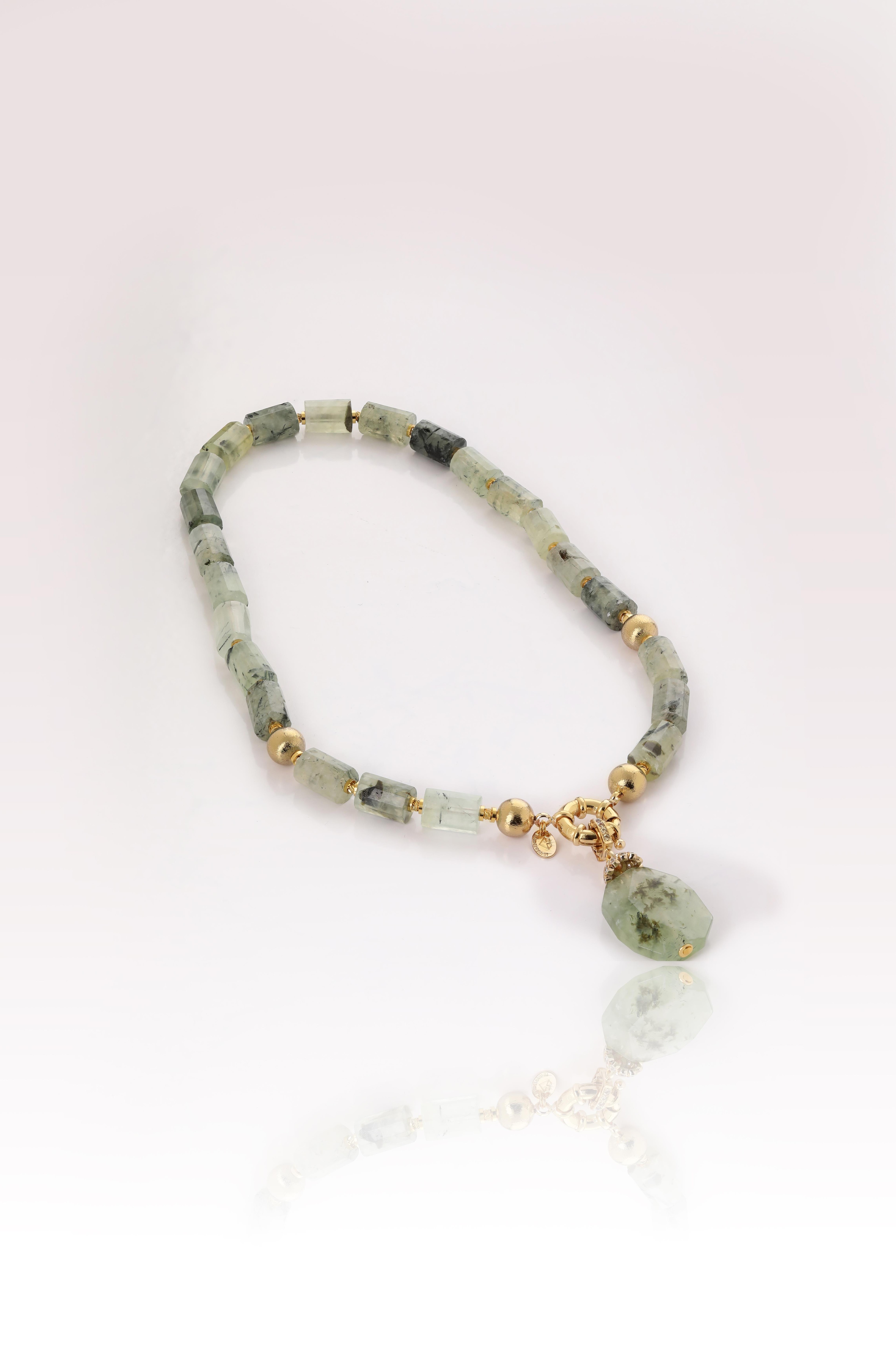 Prehnite Taşı Kolye