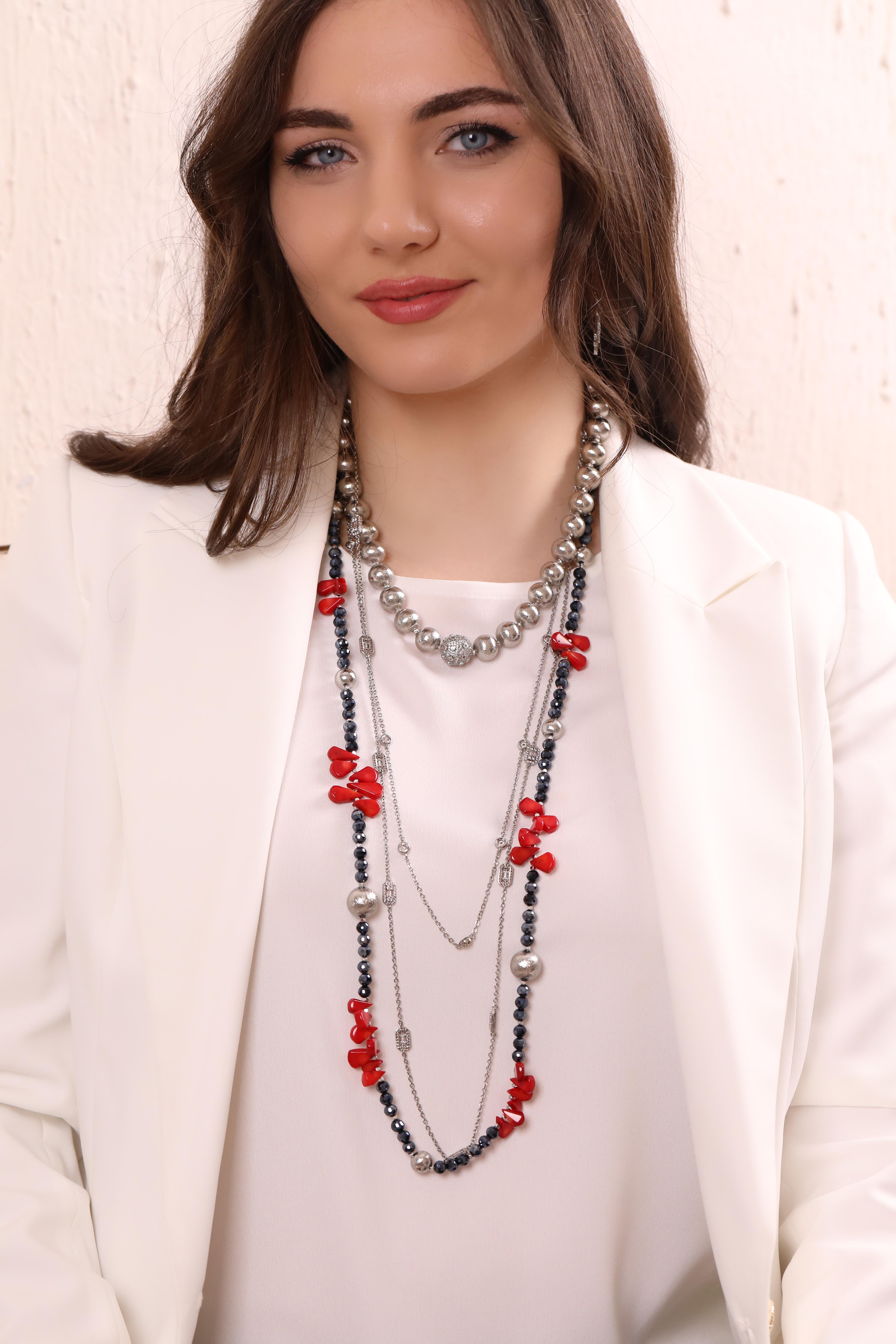 Damla Mercan Kolye