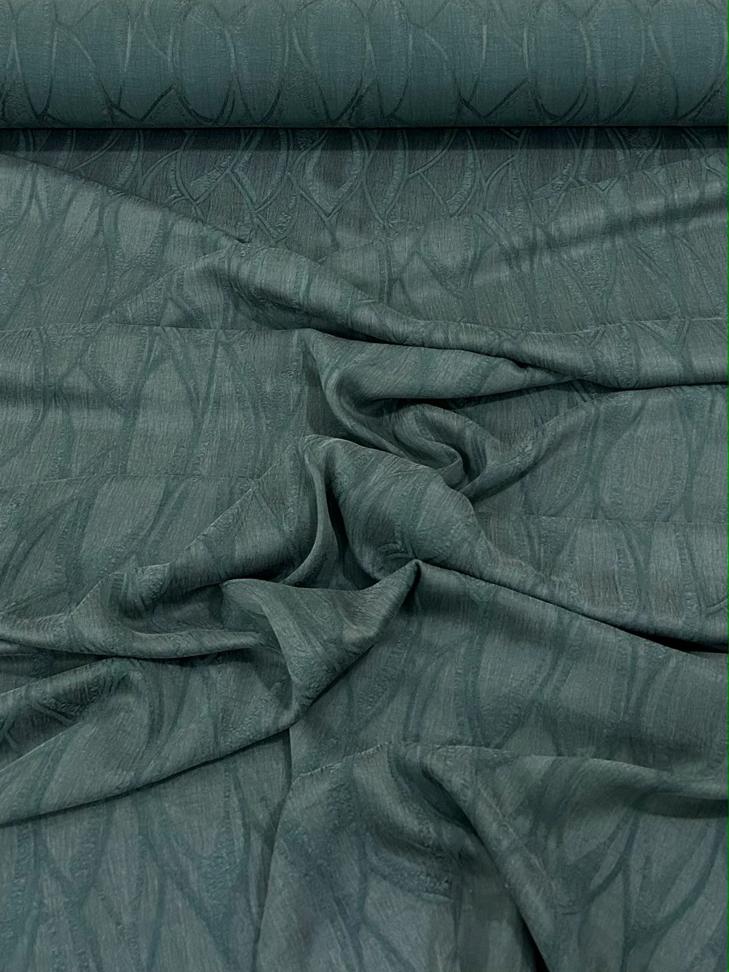 Jakar Desenli Cupra İpek Kumaş - Zümrüt