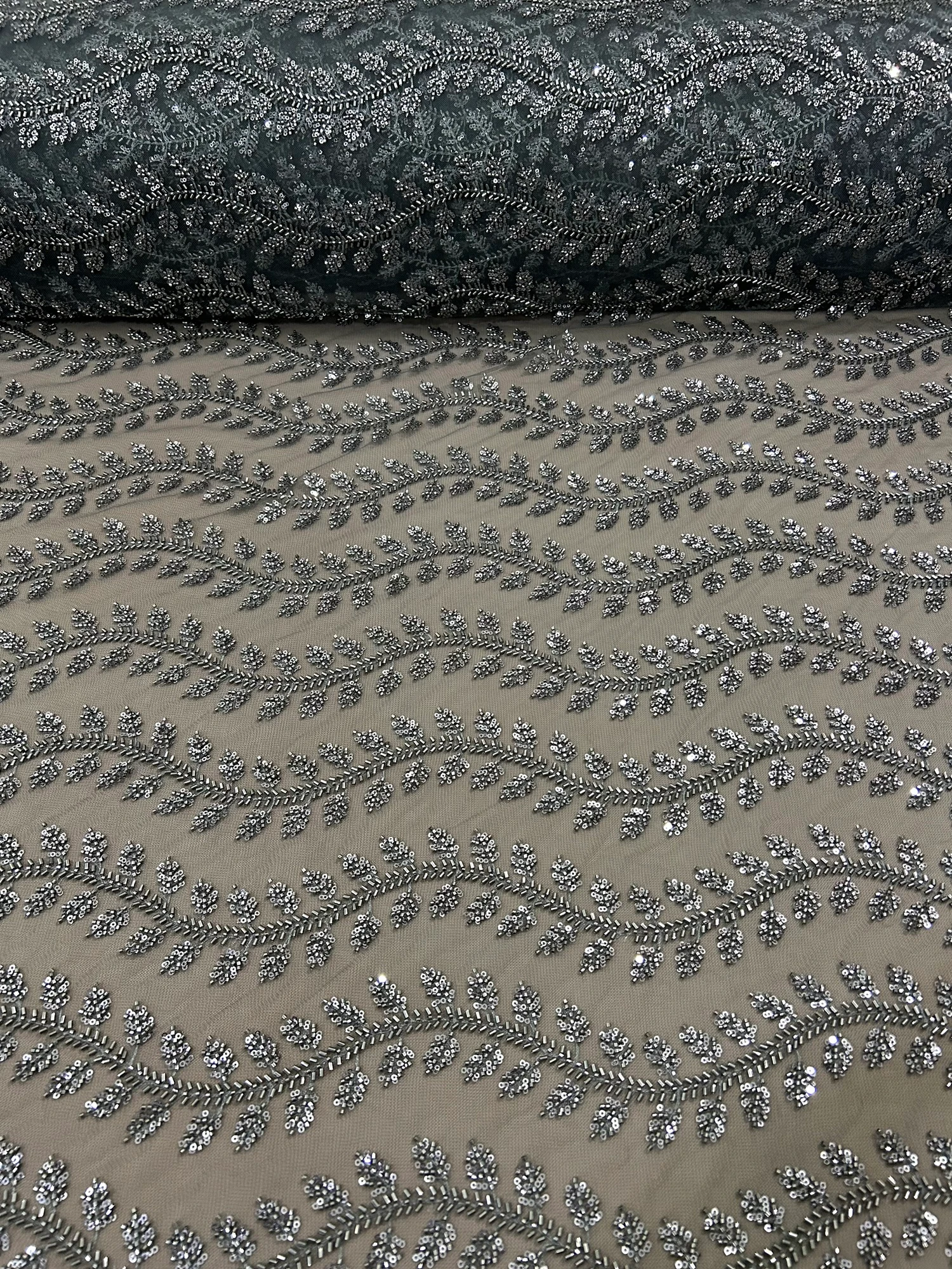 İthal Ağır Taşlı Abiyelik Tül Kumaş