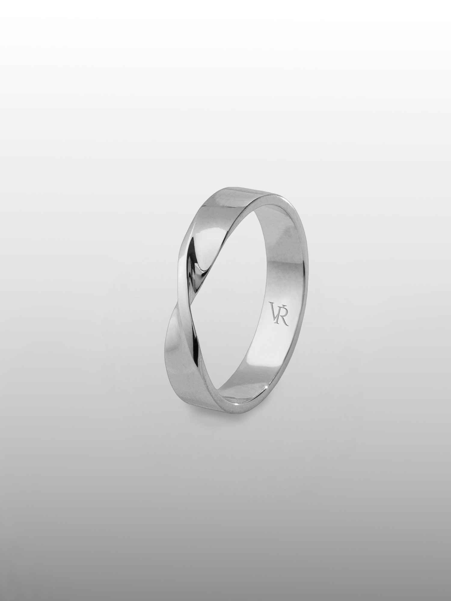 Mobius Band Ring