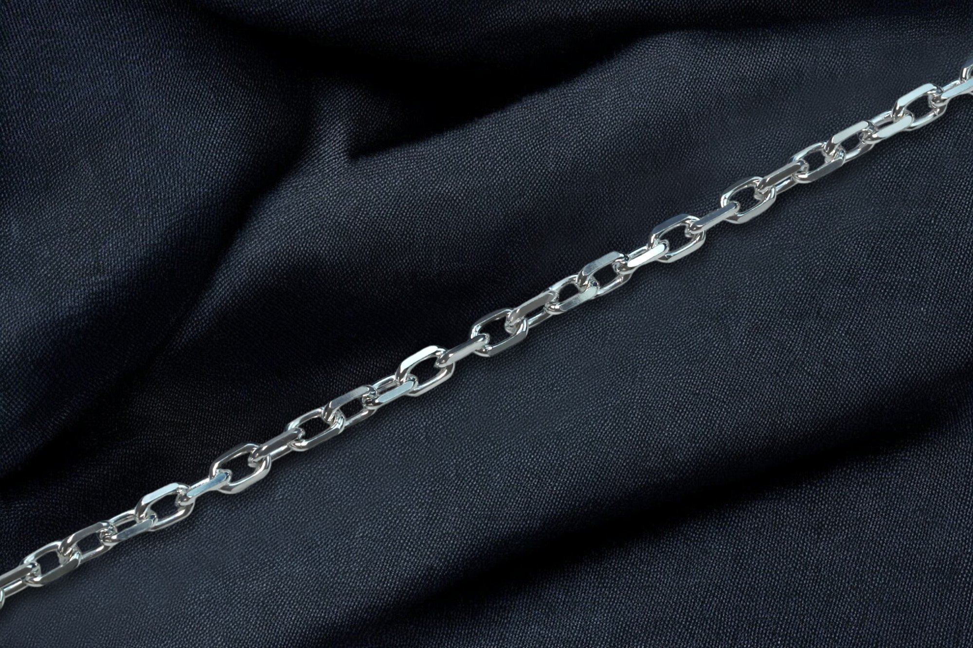 Anchor Cable Chain Necklace in Sterling Silver