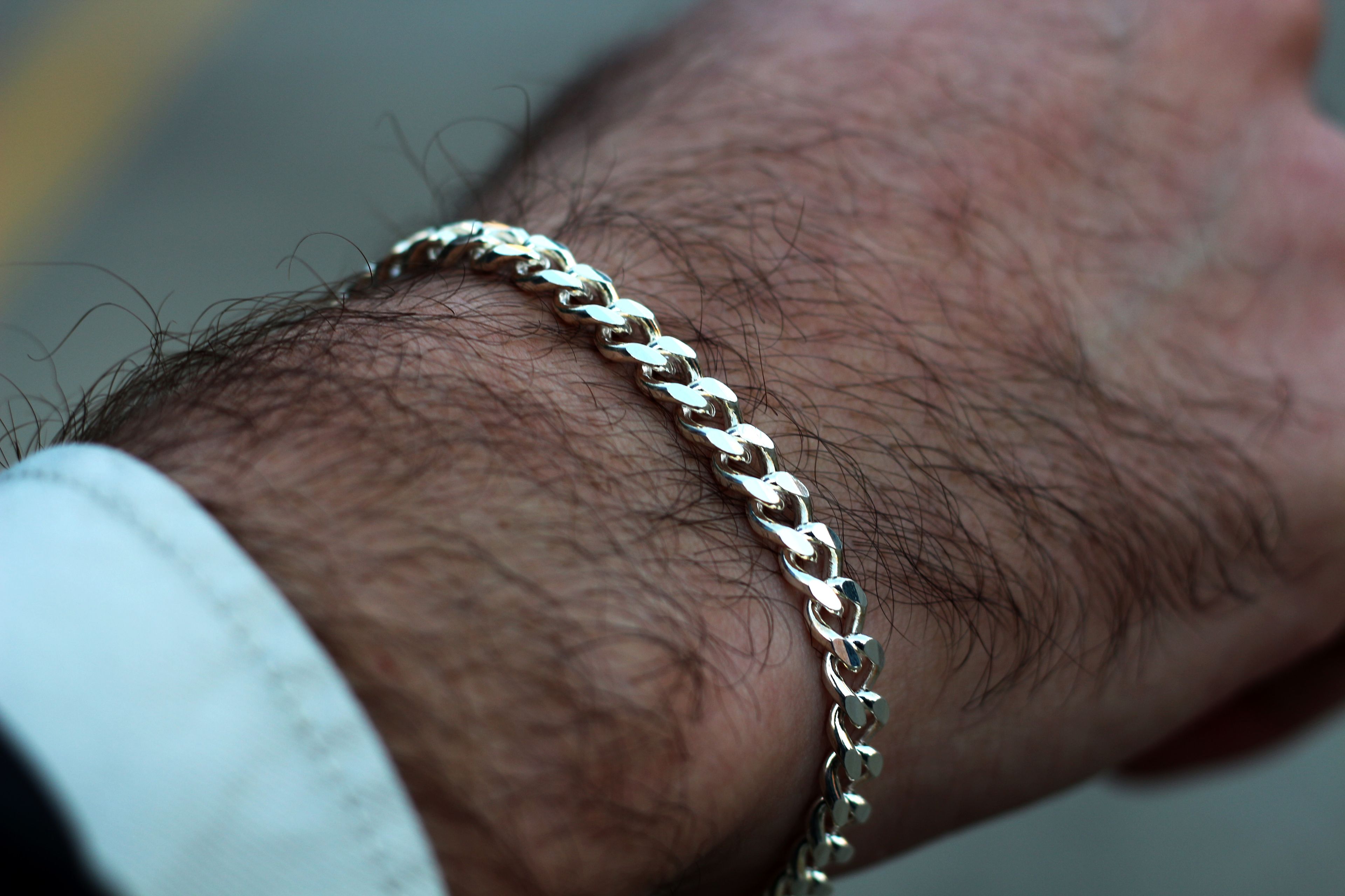 Curb Cuban Link Chain Bracelet in Sterling Silver