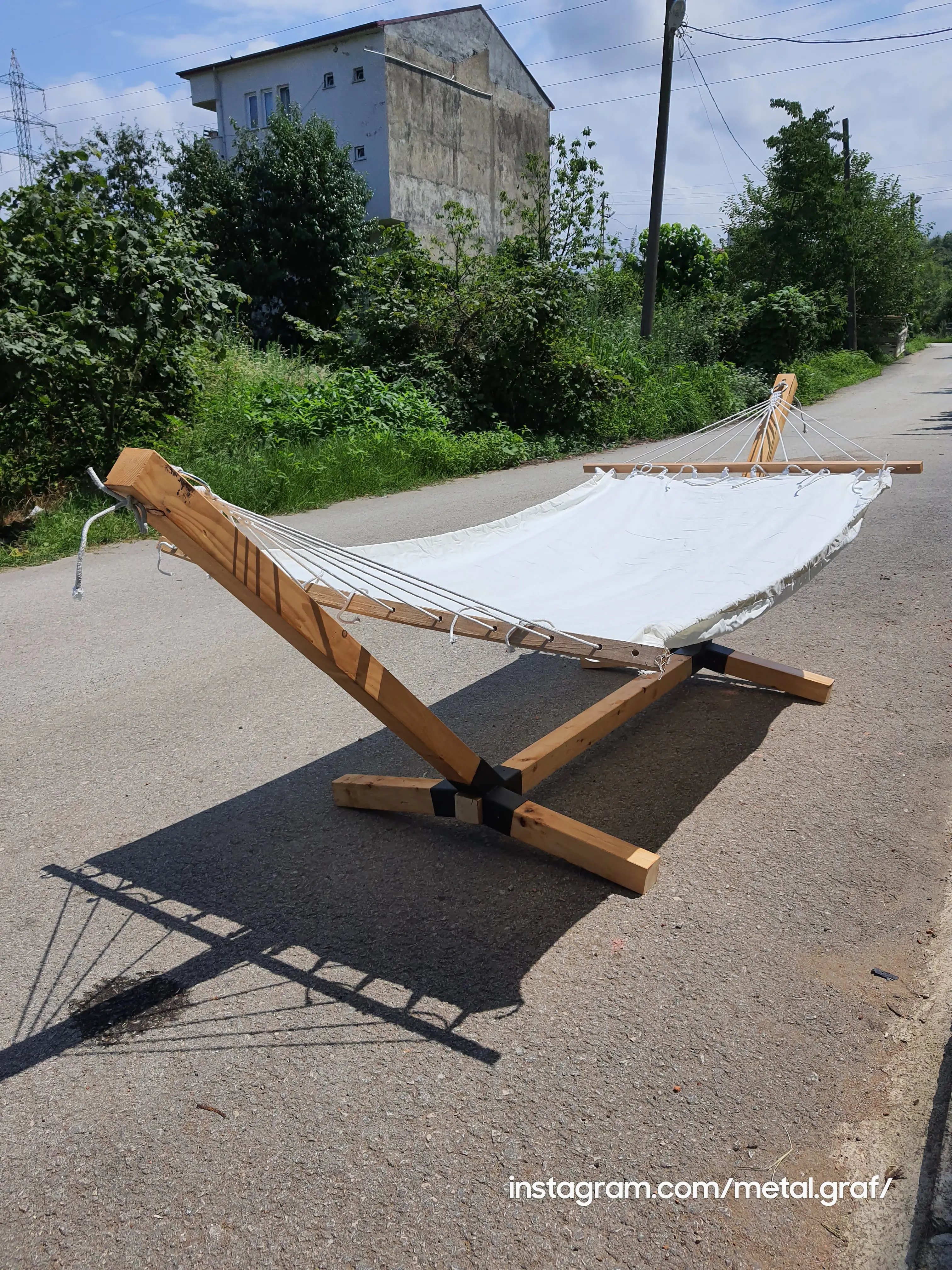 Metalgraf Demir Doğrama Ferforje ve Metal Tasarım & İmalat Atölyesi fotoğraf 3