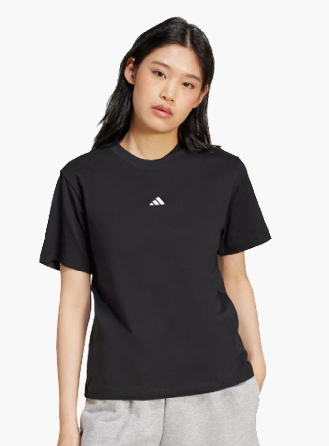 adidas Essentials Small Logo Cotton Kadın T-Shirt JC5943