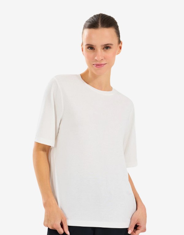 Skechers W Lounge Regular Crew Neck Kadın T-Shirt S2510327-102