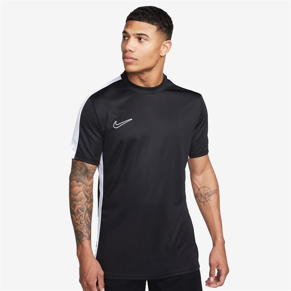 T shirt nike de sport online