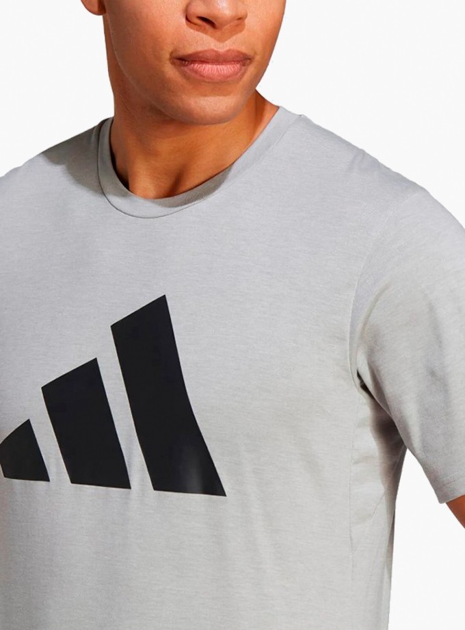 adidas Tr-Es Fr Logo T Erkek T-Shirt IB8276