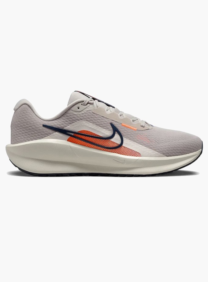 Nike Downshifter 13 Erkek Gri Koşu Ayakkabısı 