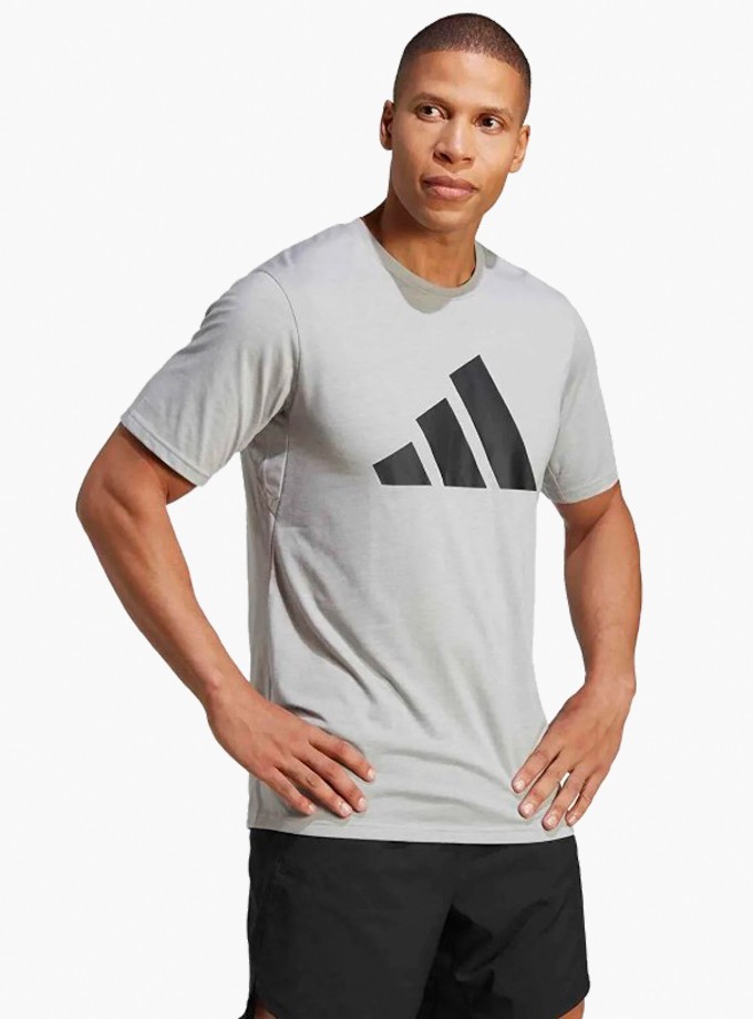 adidas Tr-Es Fr Logo T Erkek T-Shirt IB8276