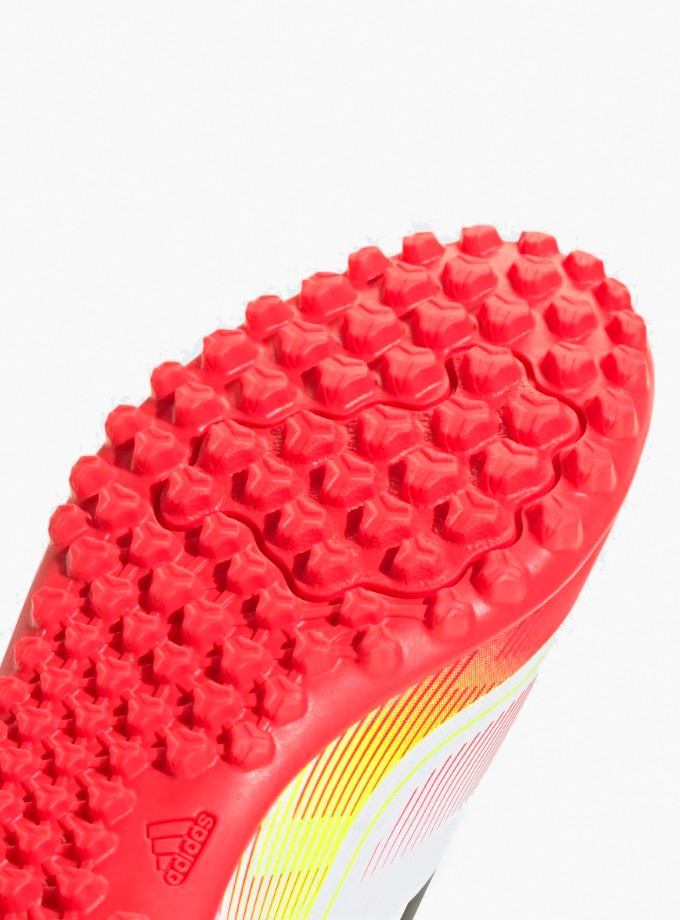 adidas F50 club çocuk halı saha IE3732