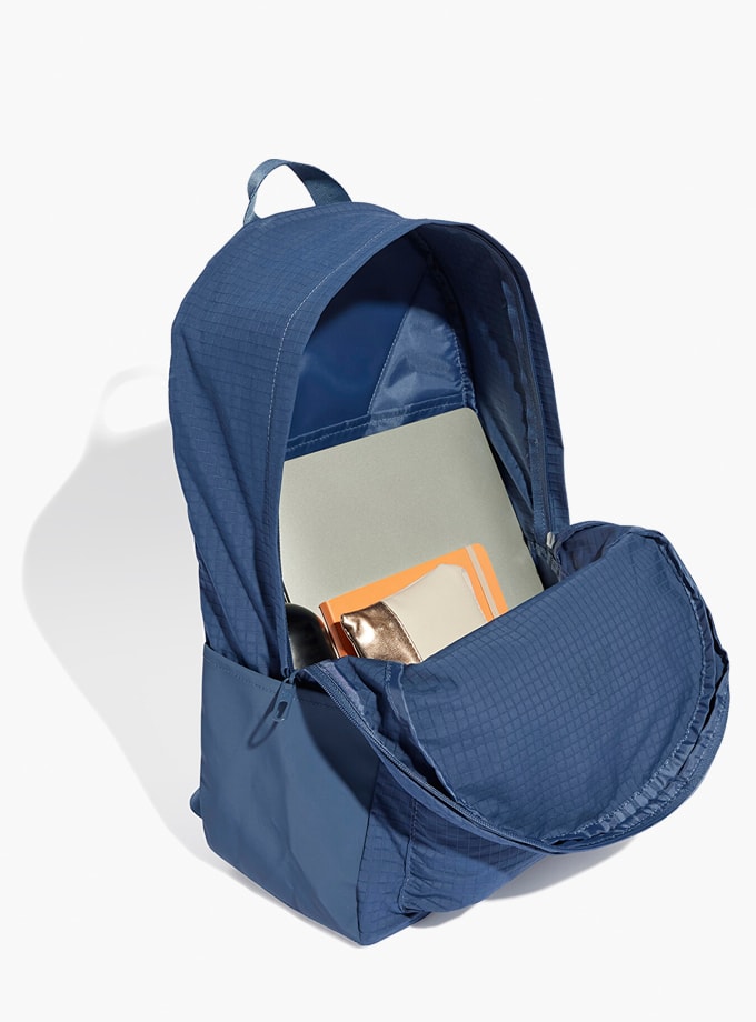 adidas Essentials 3-Stripes Unisex Sırt Çantası