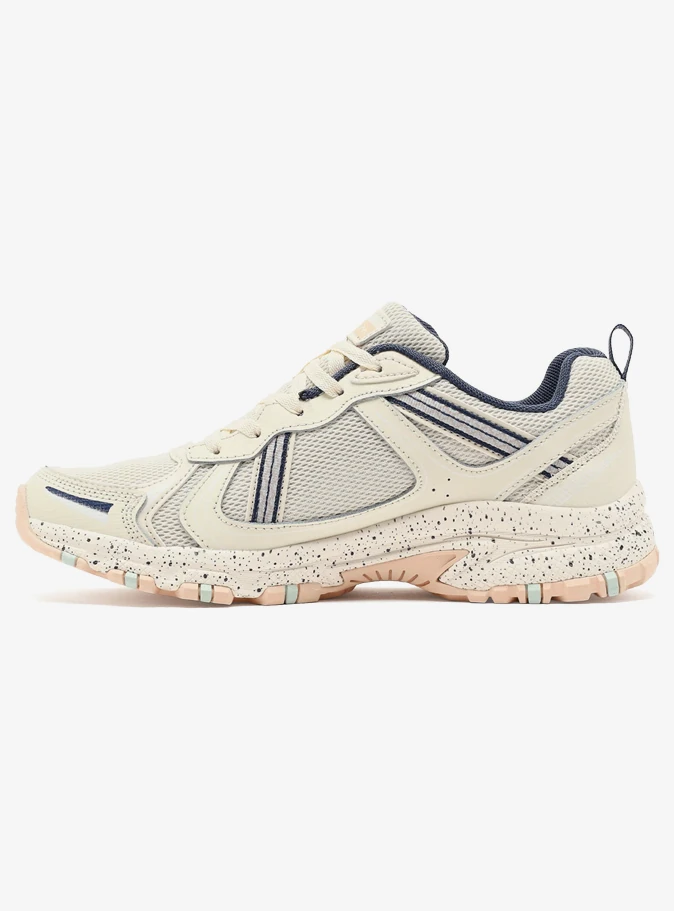 Skechers 149820TK-OFNV Hillcrest Kadın Outdoor Ayakkabı