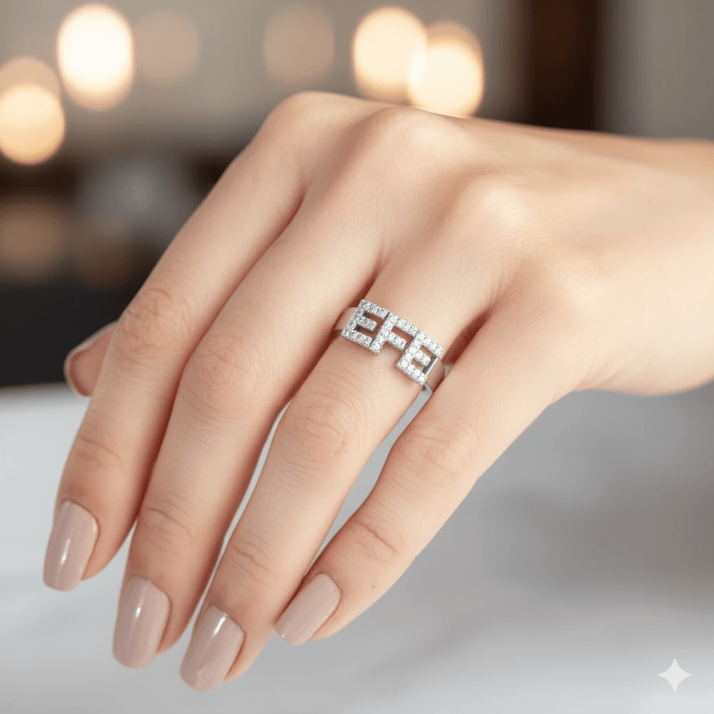 Full Taşlı İsim Yüzük