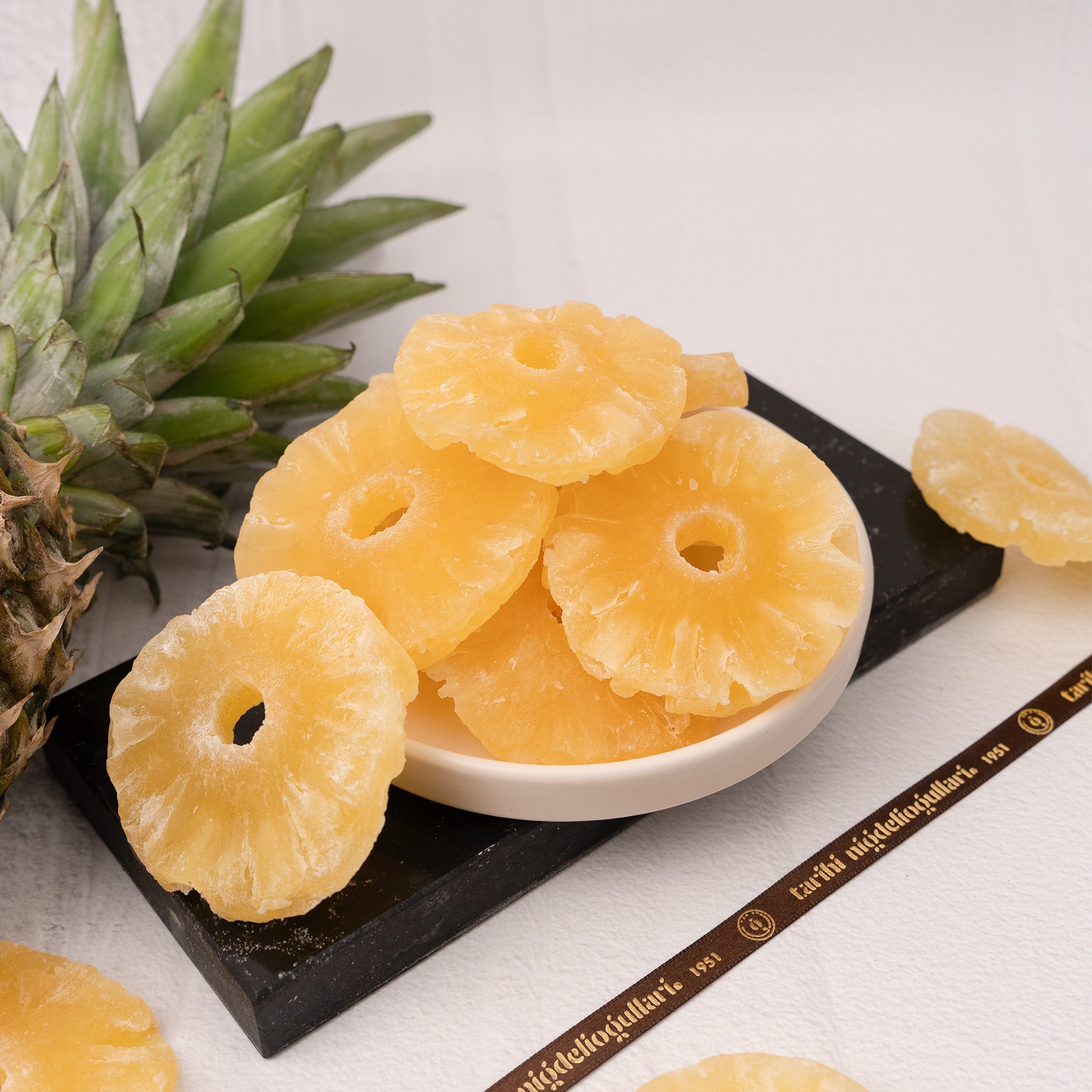 Tropikal Ananas Kurusu