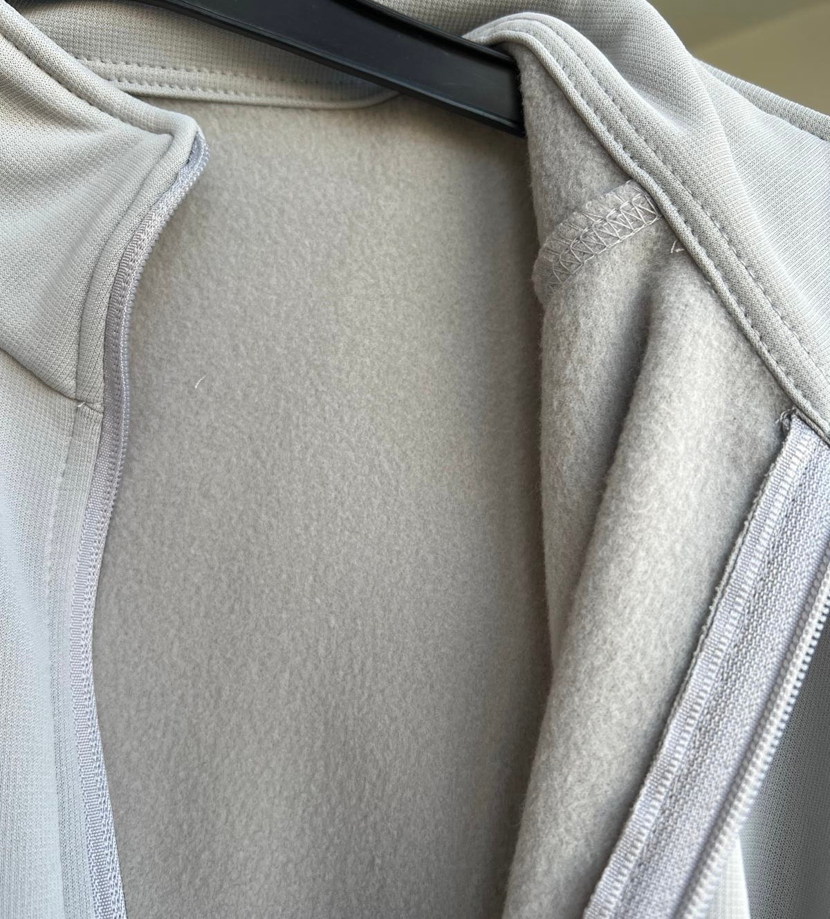 Fermuarlı Açık Gri İnce Sweatshirt