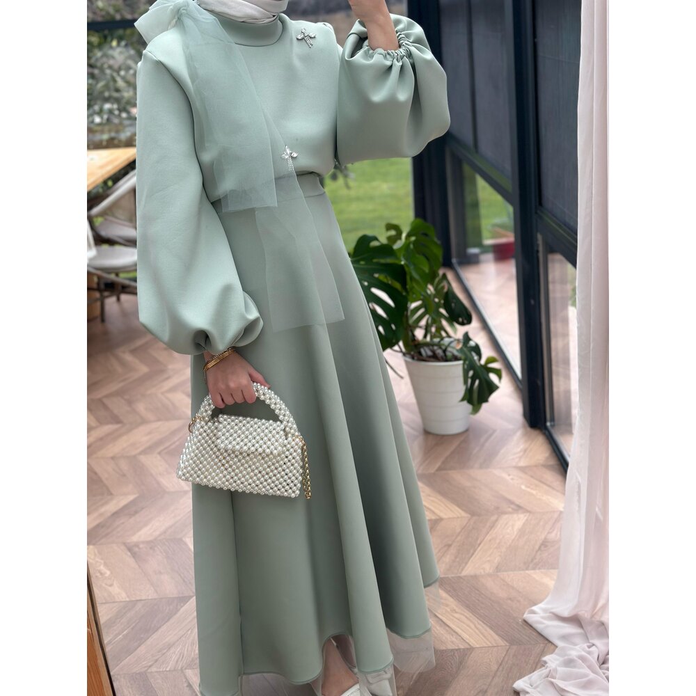 Su Yeşili Bluzlu Takım