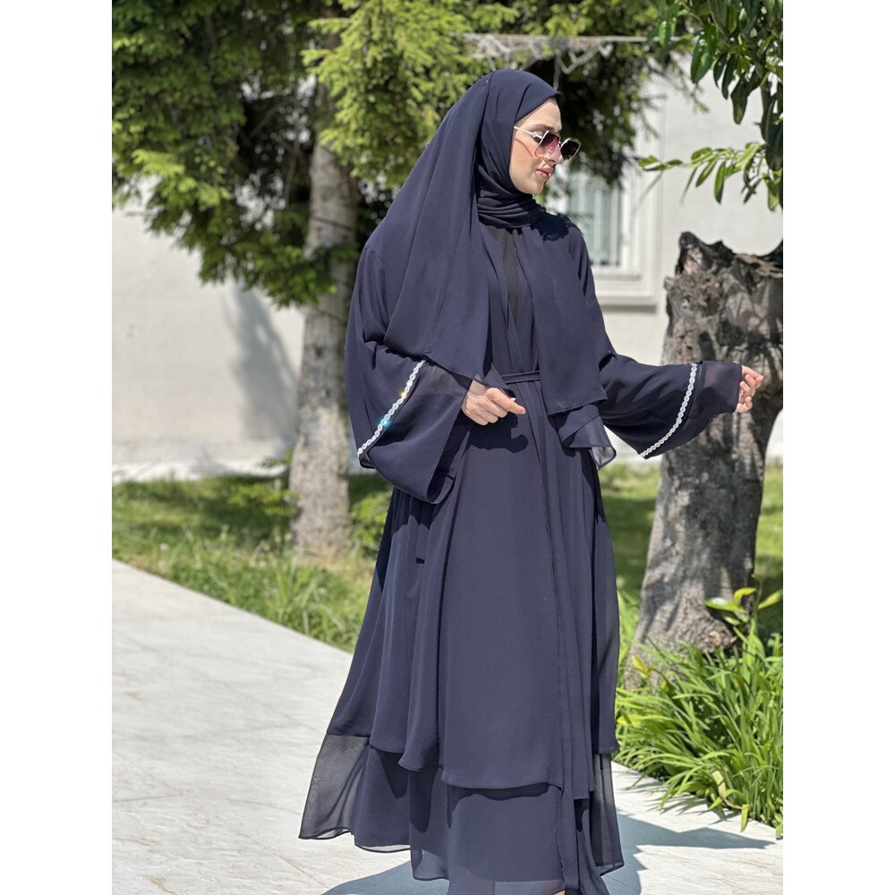 Kol Aksesuarlı Lacivert Abaya