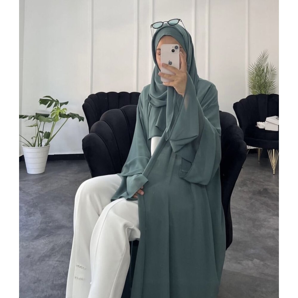 Su Yeşili Abaya