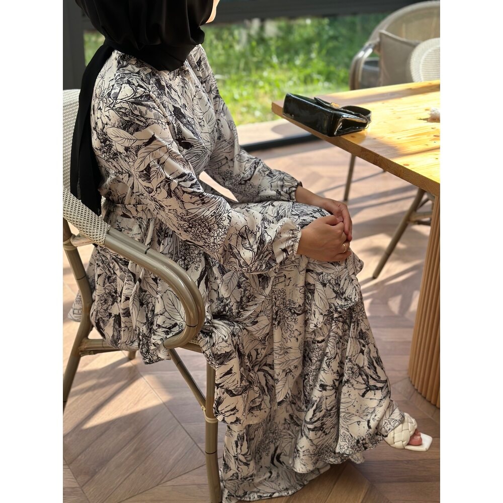 Siyah Beyaz İpek Saten Elbise