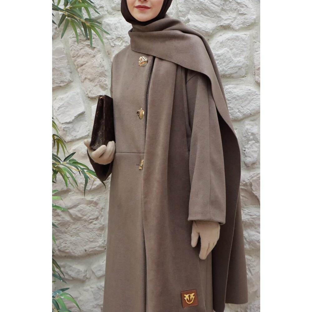 Atkı Detaylı Vizon Kaşe Kaban