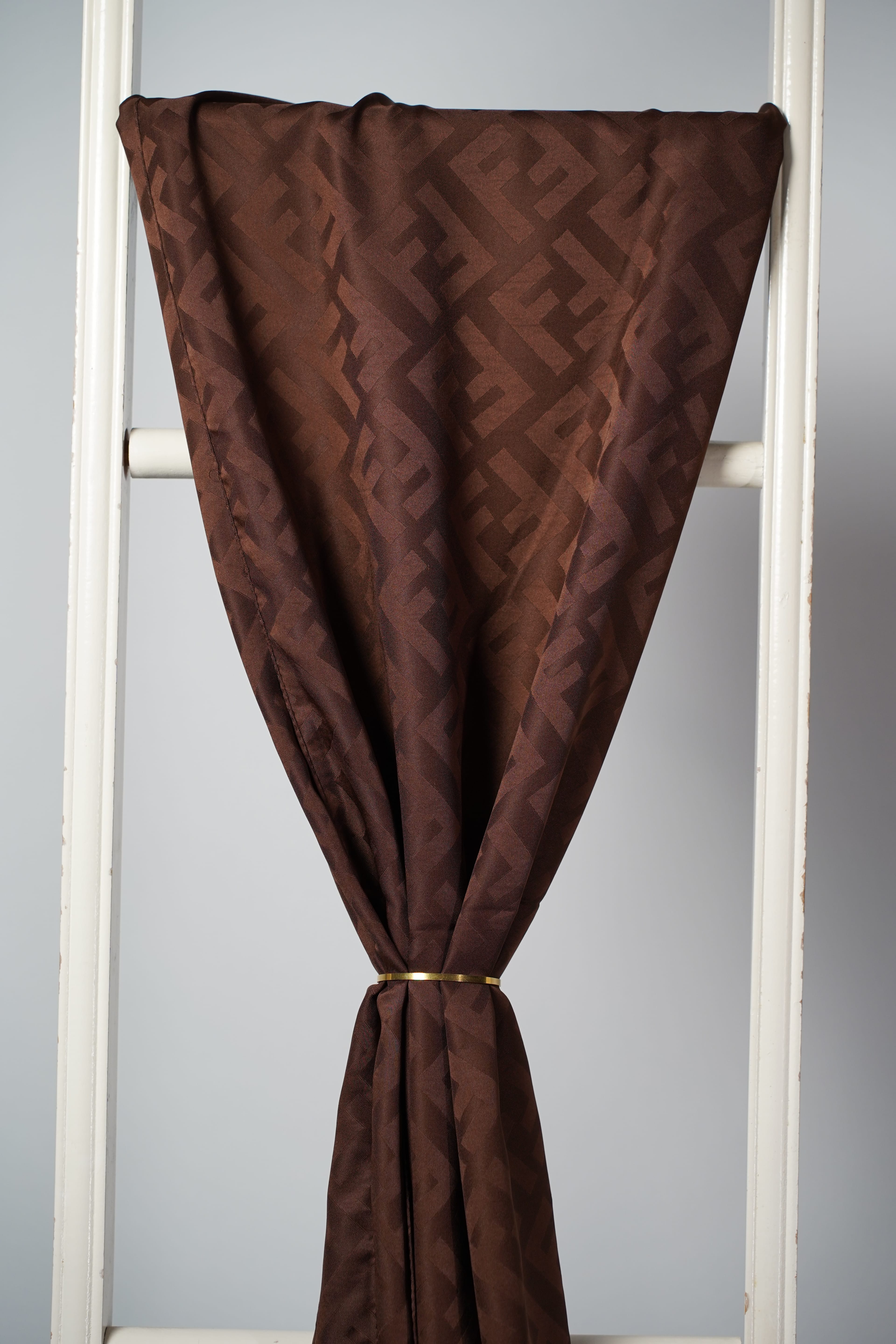 Acı Kahve İpeğimsi Jakarlı Şal